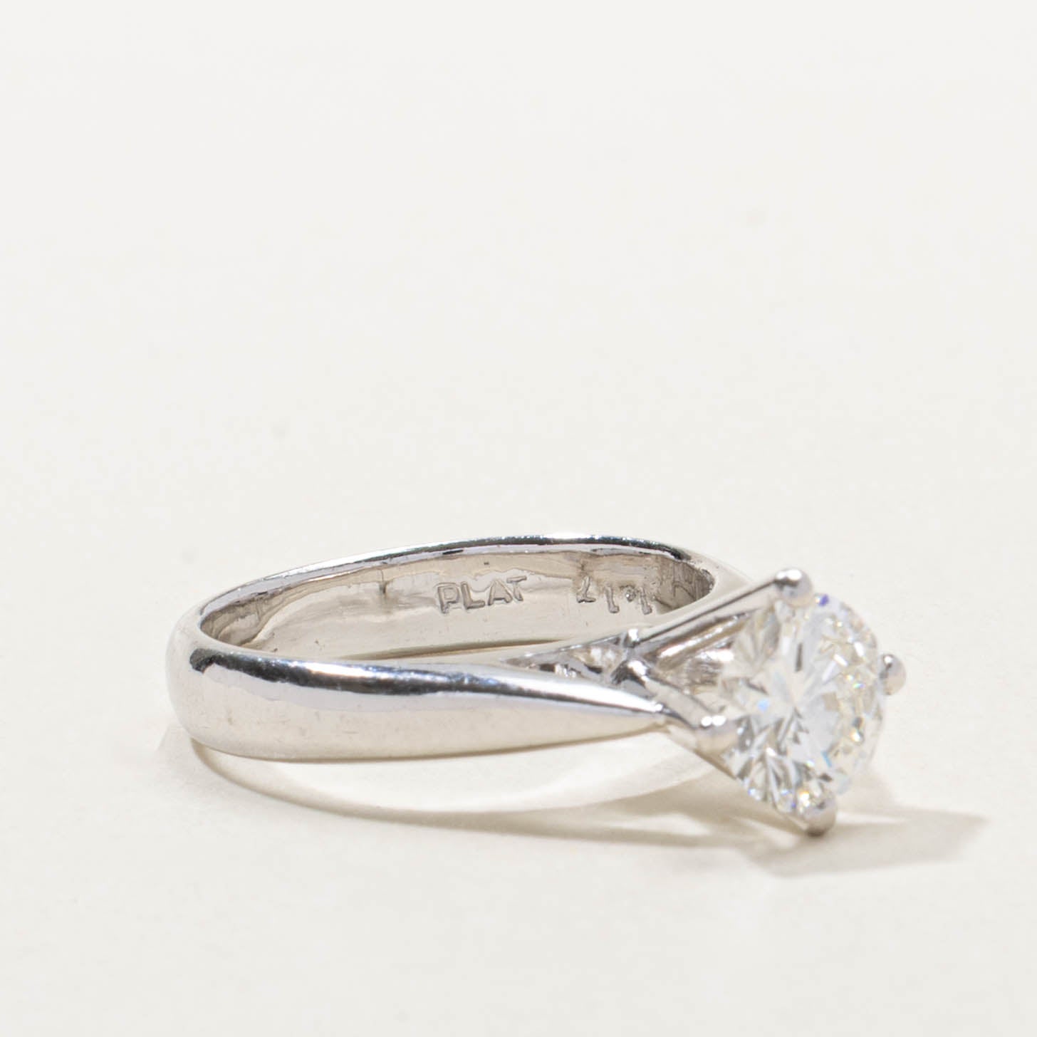 850 Platinum Diamond Tapered Ring | 1.17ct SI1 H | SZ 6