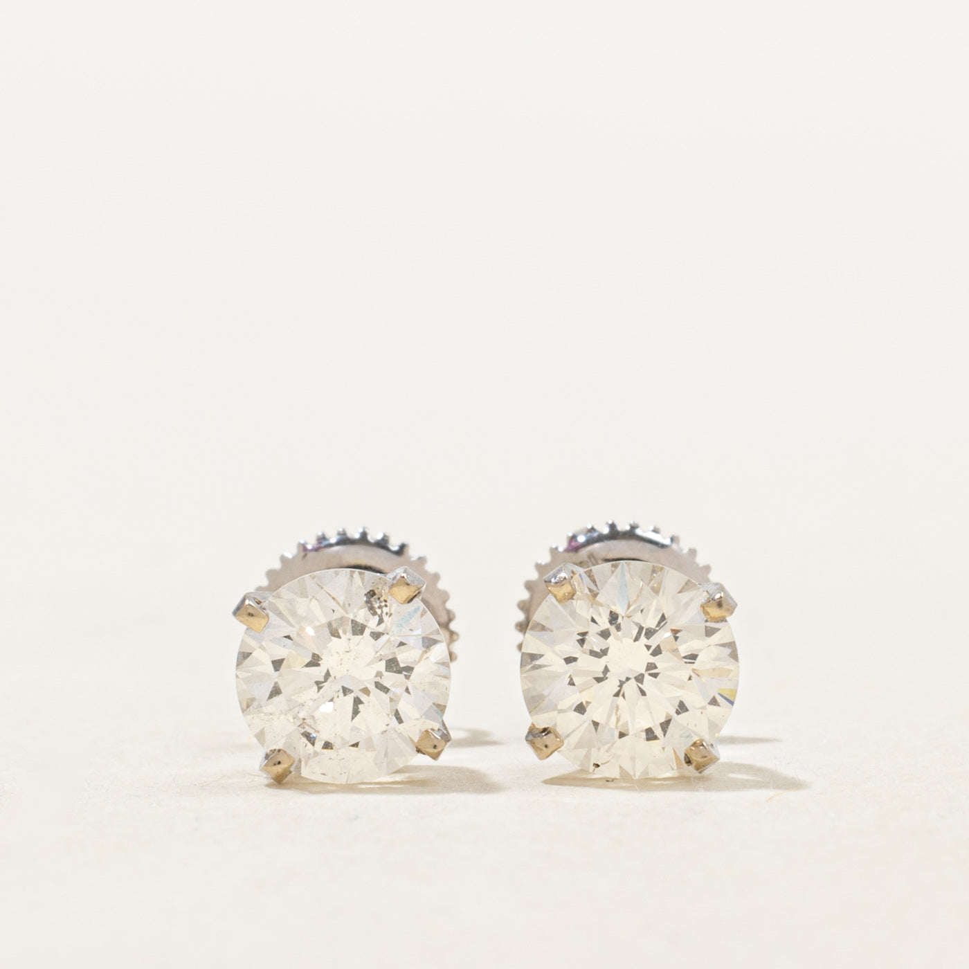 Boucles d'oreilles puces en diamants | 1,70 ct au total, SI2, I/J