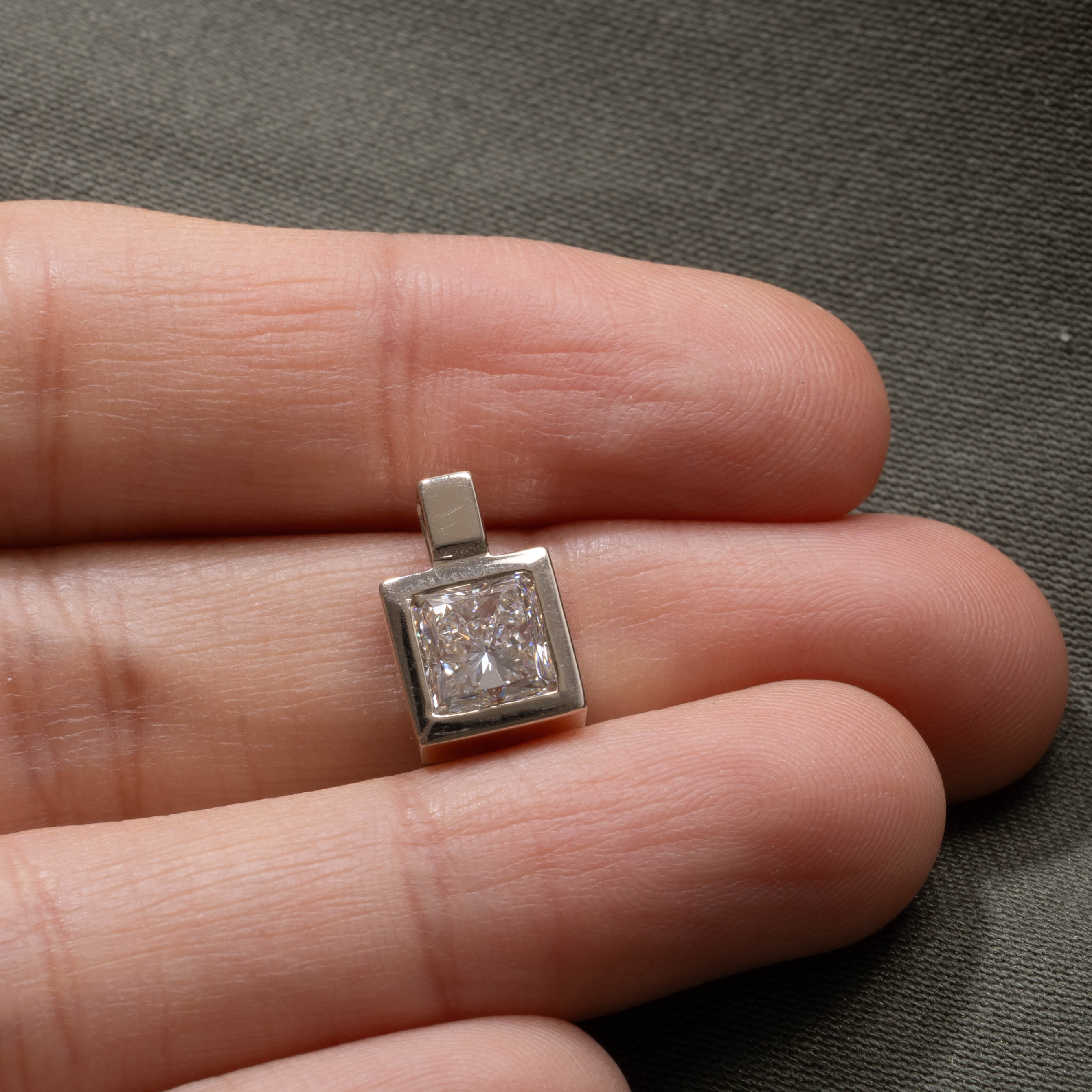 GIA Princess Cut Diamond Pendant | 1.74ct VVS2 G