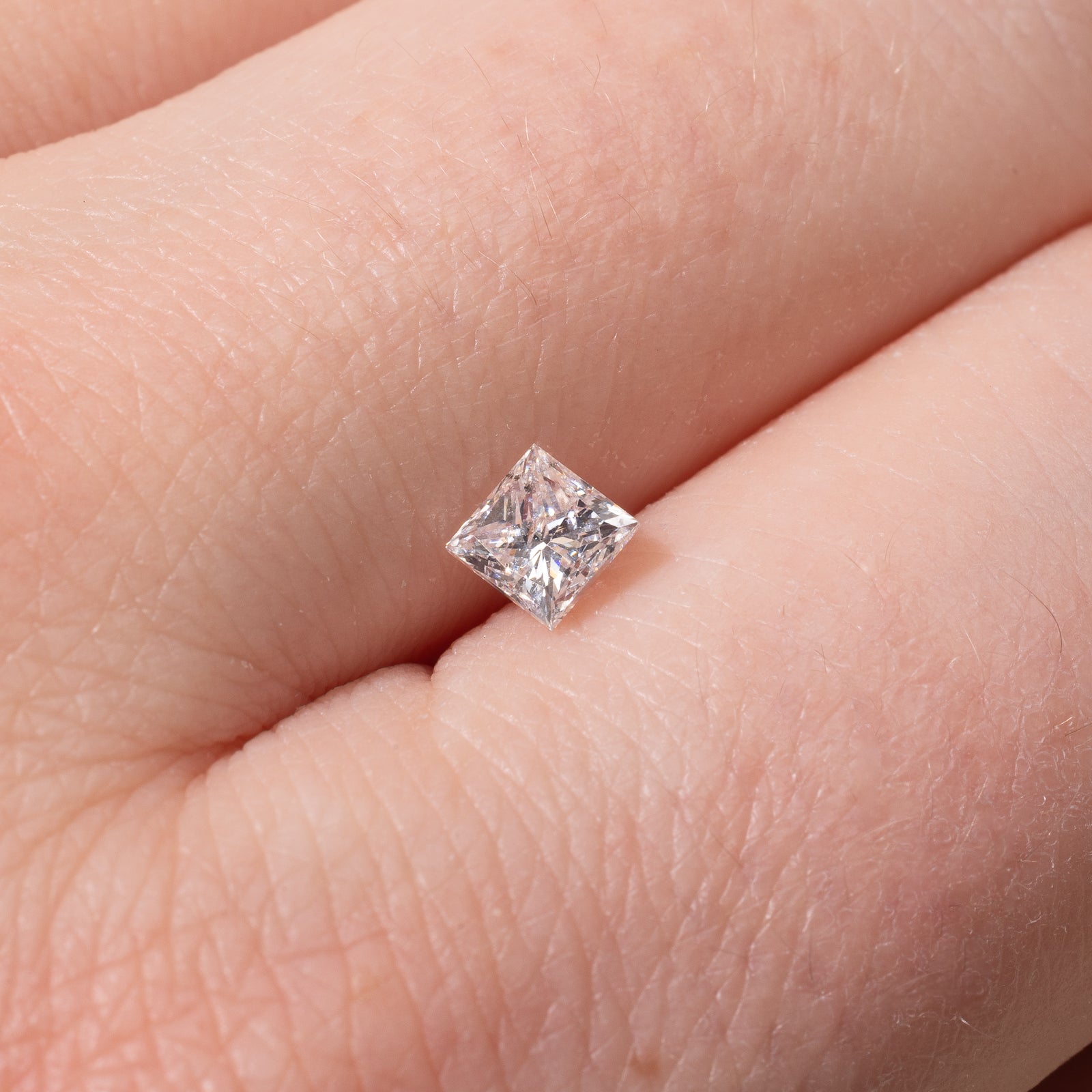Diamant taille princesse (non serti) | 0,52 ct I1 J/K | 