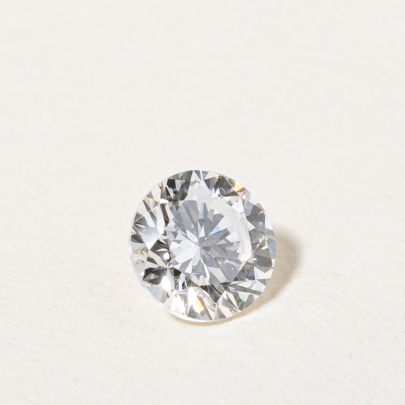 Diamant canadien rond taille brillant non serti | 0,30 ct SI1 F |
