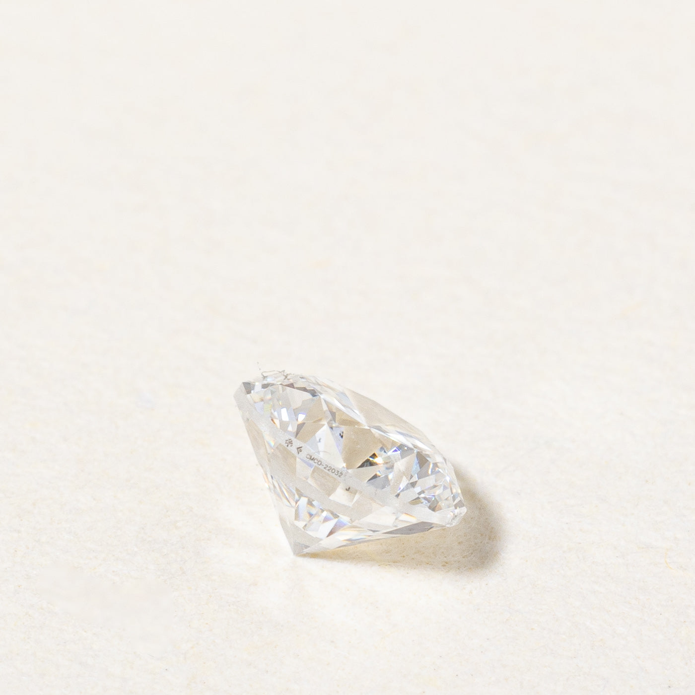 Diamant canadien rond taille brillant non serti | 0,30 ct SI1 F |