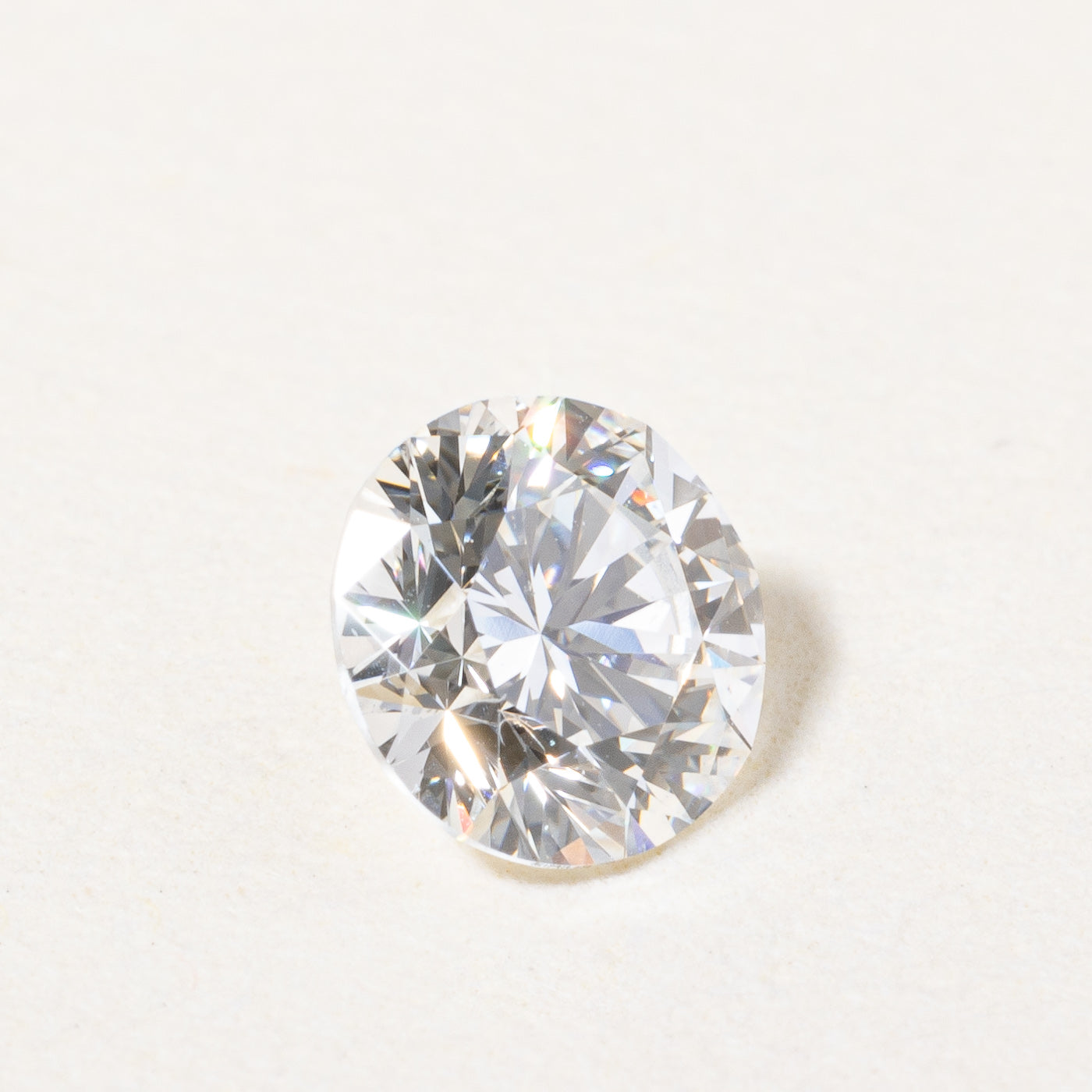 Canadian Round Brilliant Cut Loose Polar Bear Diamond | 0.45ct VS2 F |