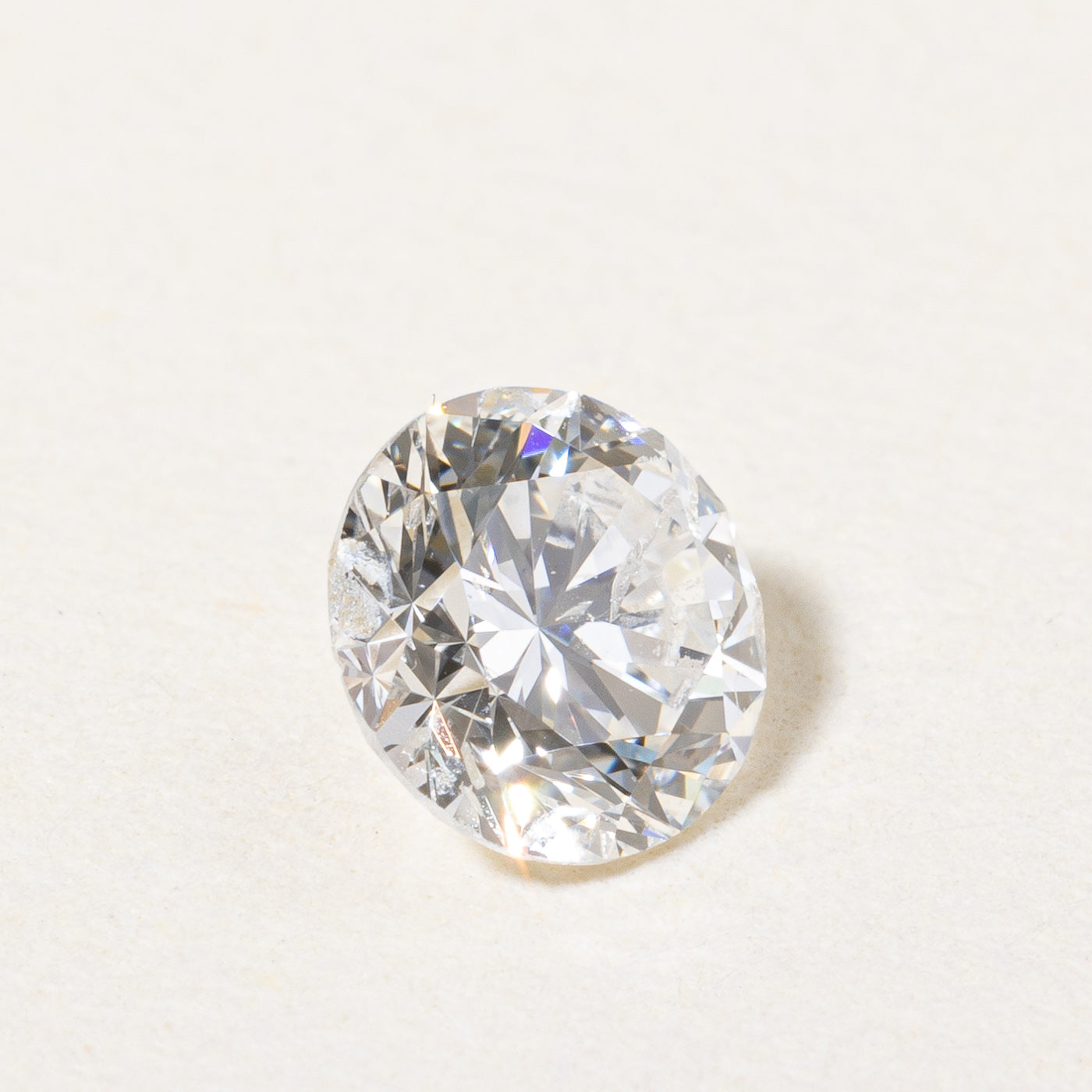 Diamant rond brillant en forme de feuille d'érable | 0,50 ct I1 F | 