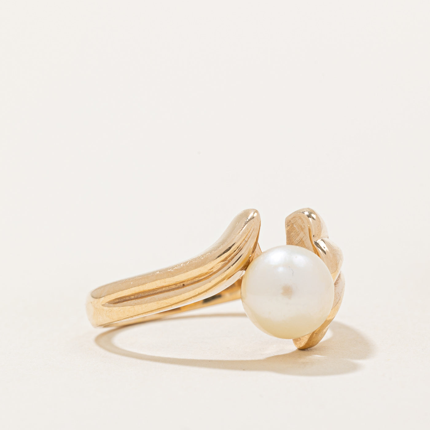 Pearl Cocktail Ring | SZ 5.5 |