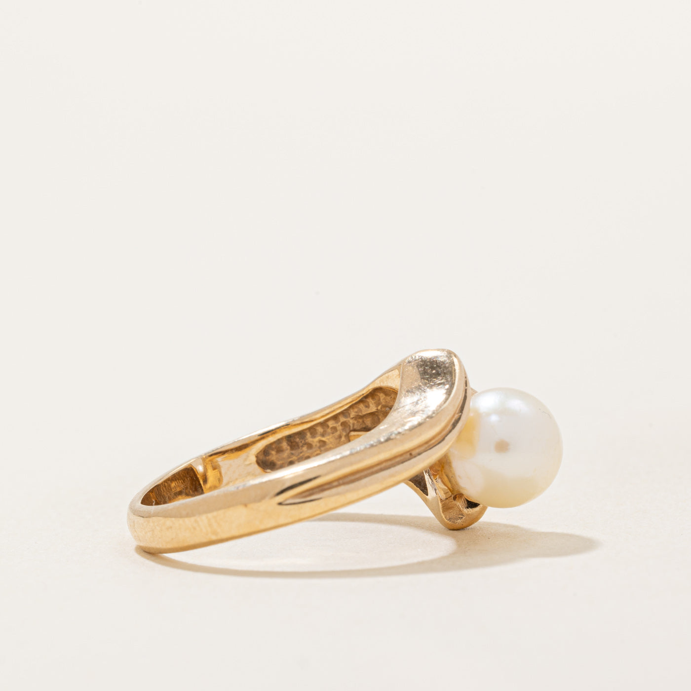 Pearl Cocktail Ring | SZ 5.5 |