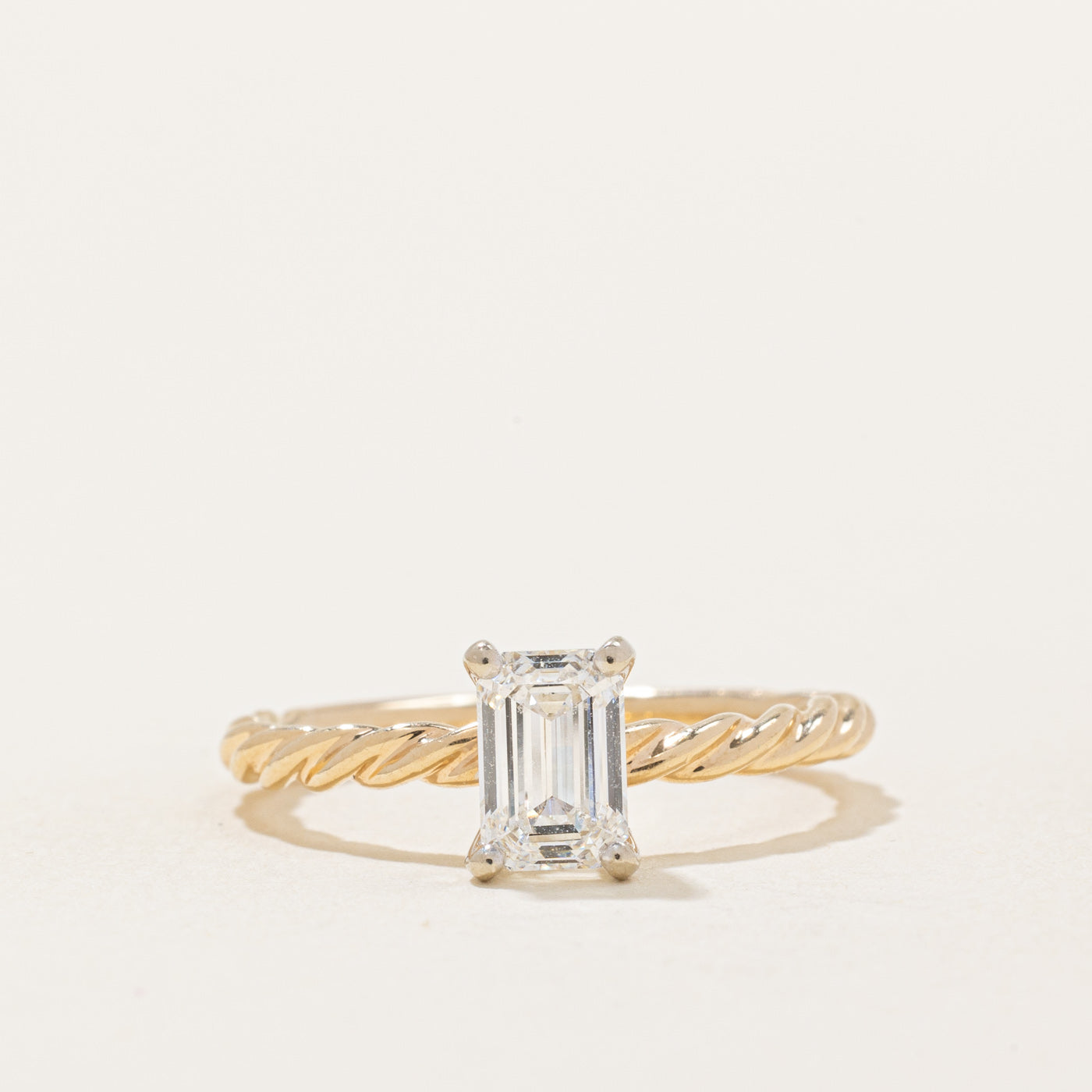 Bague de fiançailles en diamant certifié GIA | 0,85 ct | Taille 5,25 |