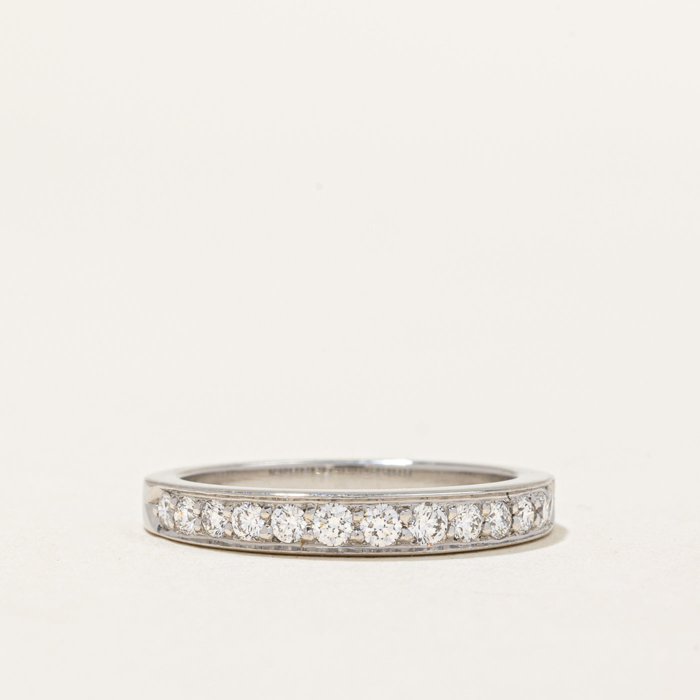 Bague en platine sertie de diamants « Tiffany & Co. » | 0,24 ct | Taille 4,5 | 