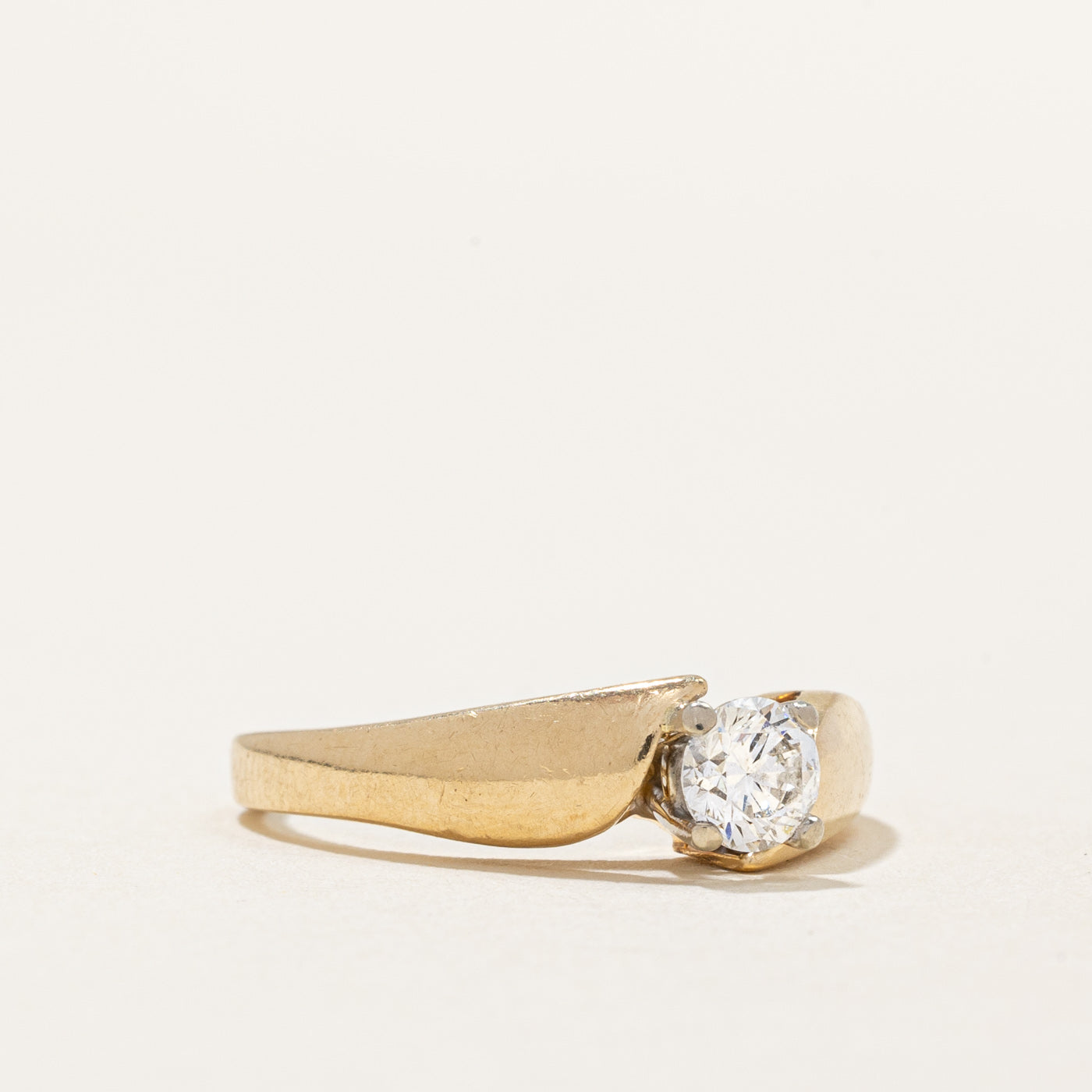 Canadian Diamond Solitaire Bypass 18k Ring | 0.35ct | SZ 5.25 |