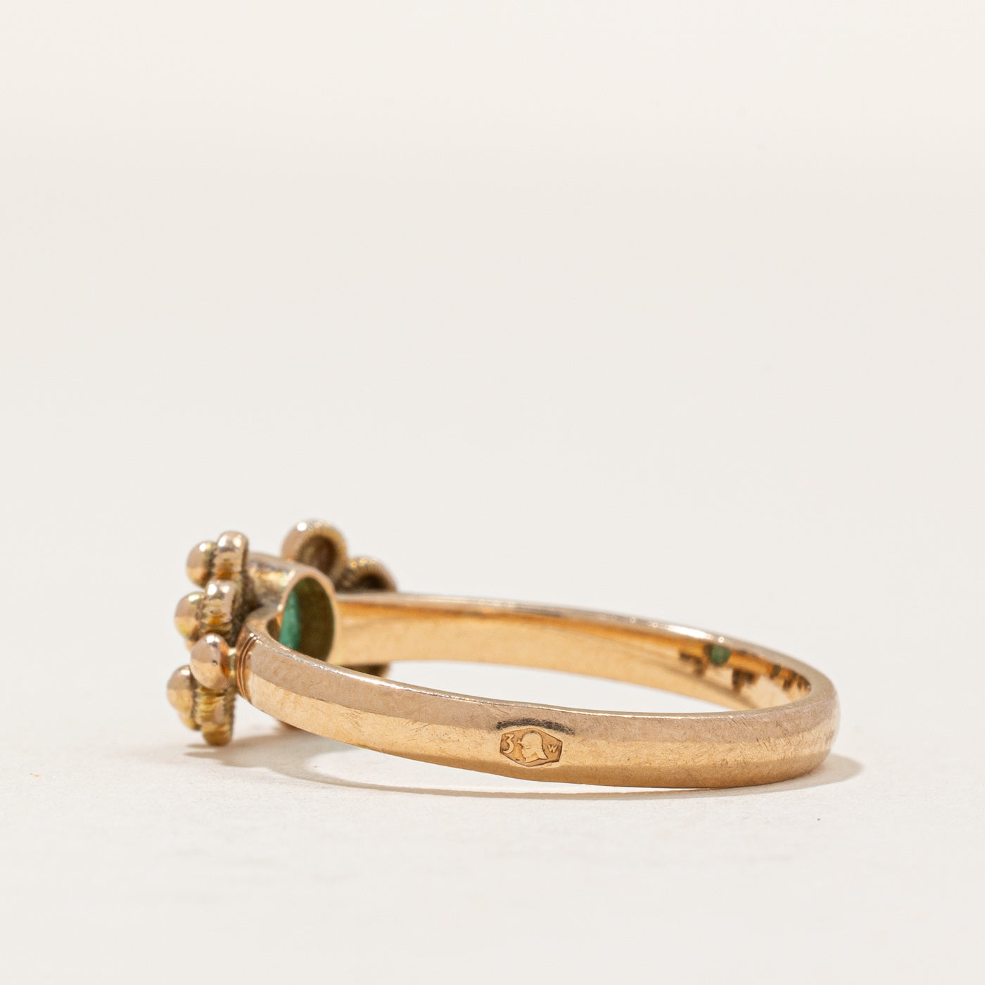 Bague vintage en émeraude de Varsovie | 0,18 ct | Taille 7,5 | 