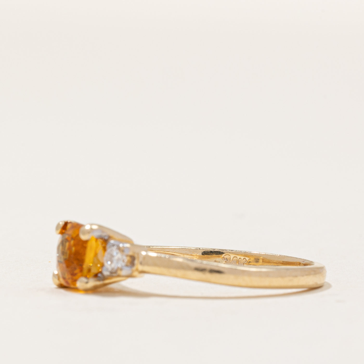 Citrine & Diamond Ring | 0.50ct, 0.08ctw | SZ 5.75 |