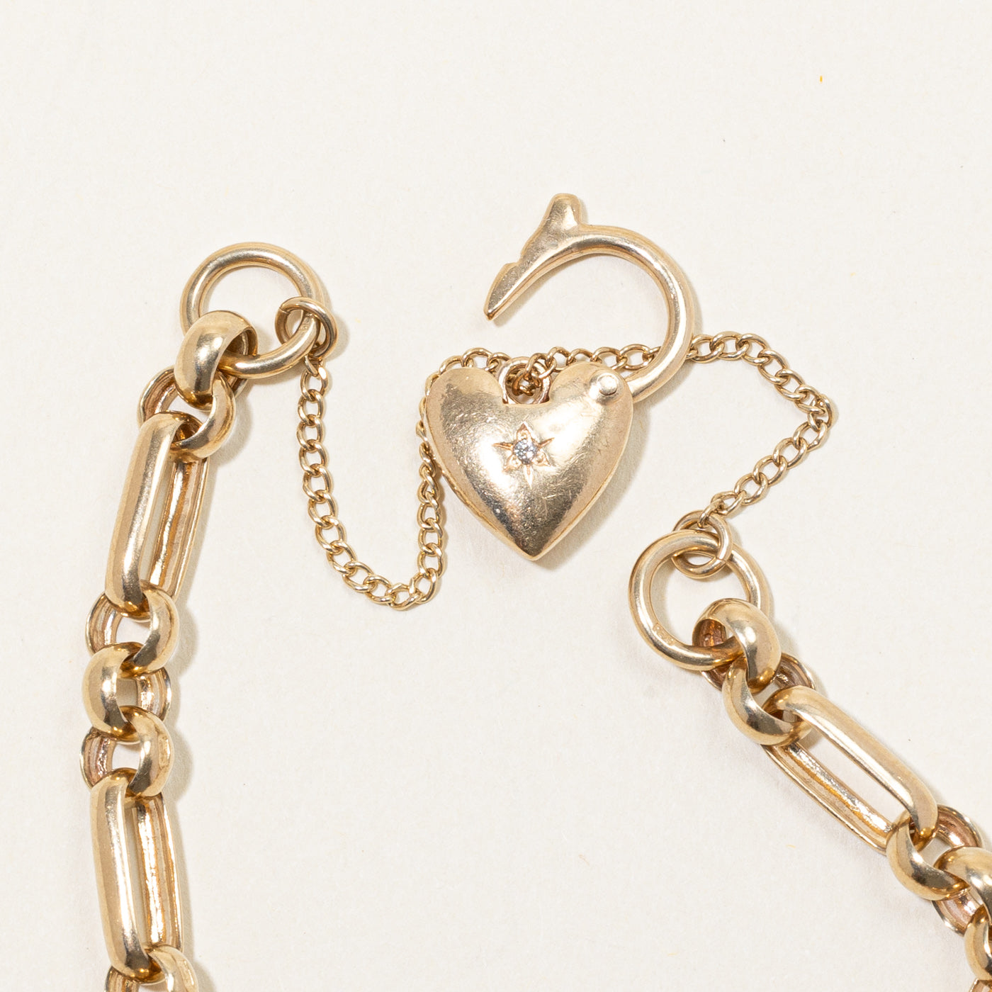 Diamond Heart Lock Bracelet | 0.02ct | 7" |
