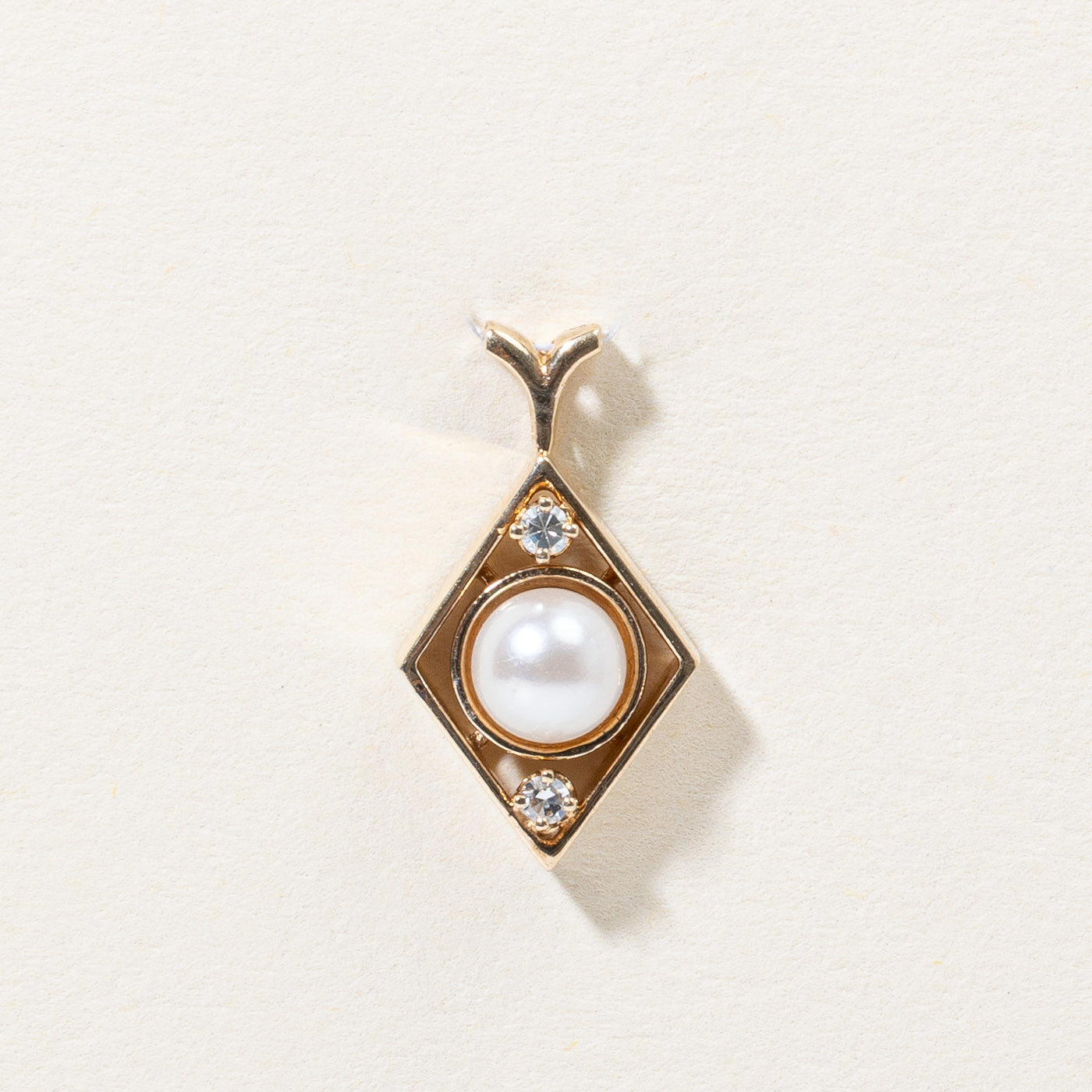 Pendentif en perles et diamants | 0,04 ct | 