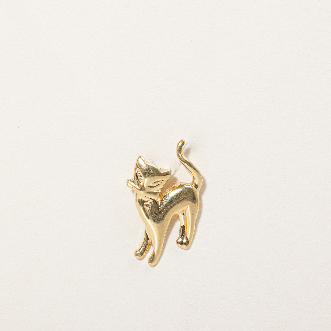 18k Yellow Gold Cat Pendant