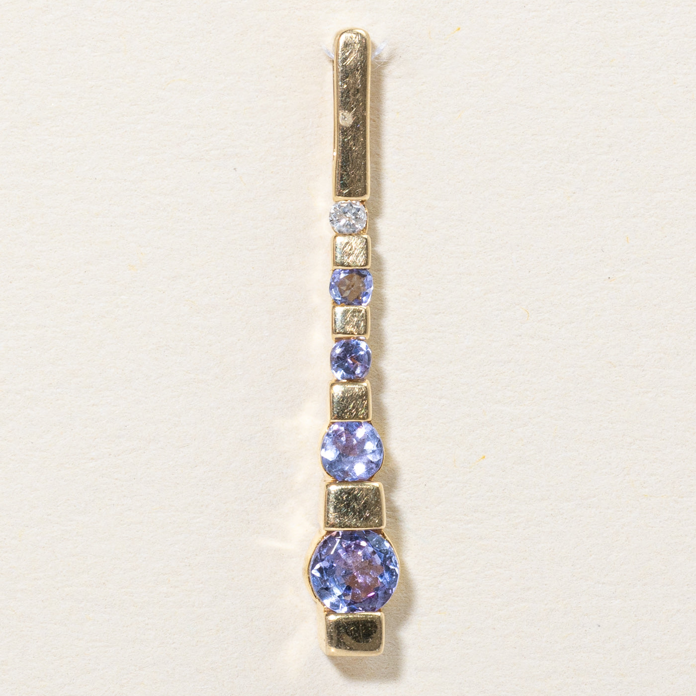 Tanzanite & Diamond Drop Pendant | 0.50ctw, 0.01ct |