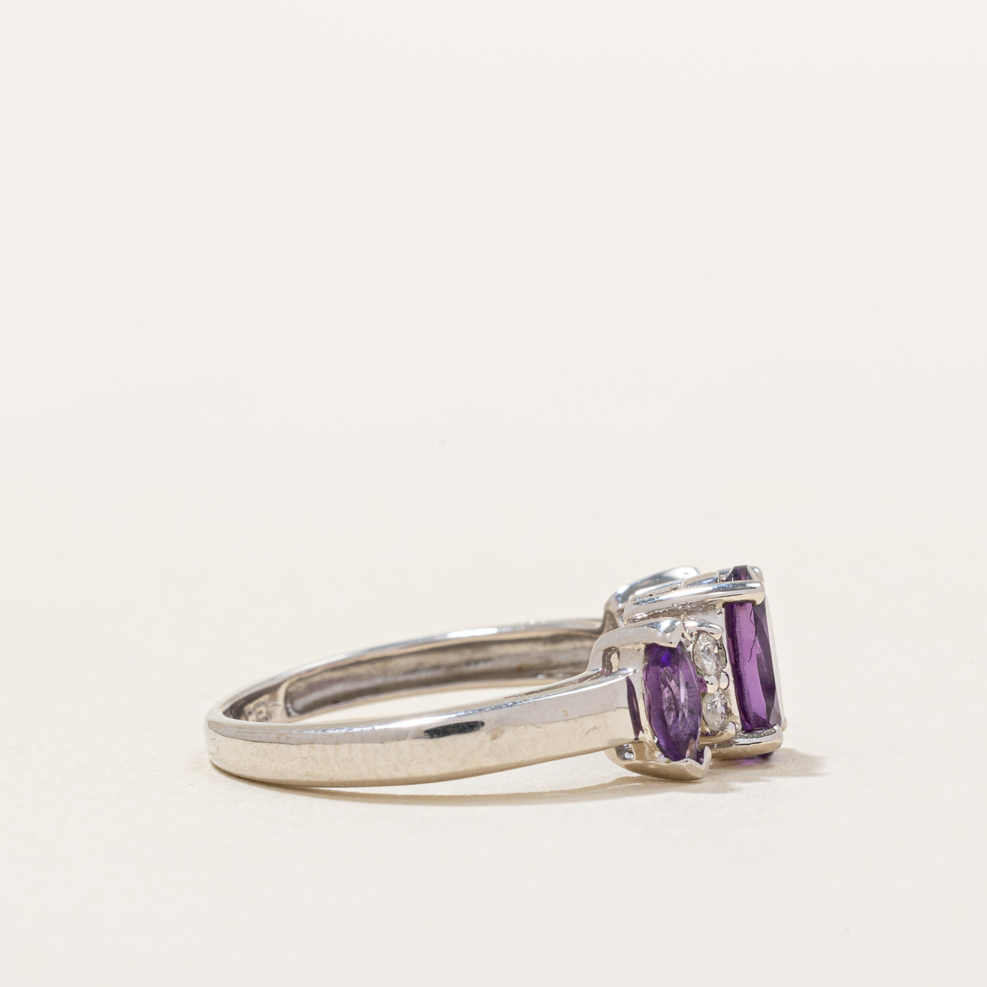 Amethyst & Diamond Ring | 0.80ctw, 0.06ctw | SZ 4.25 |