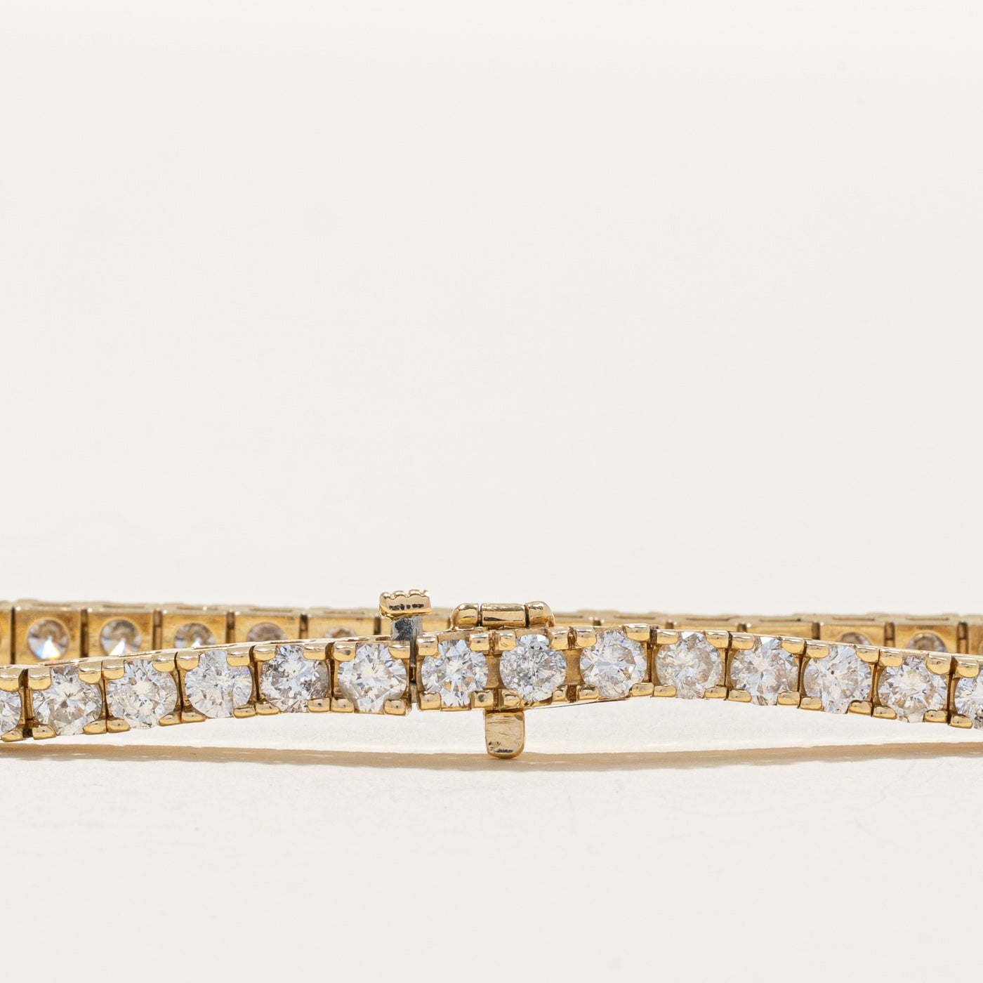 Bracelet de tennis en diamants | 8,34 ct | 17,8 cm | 