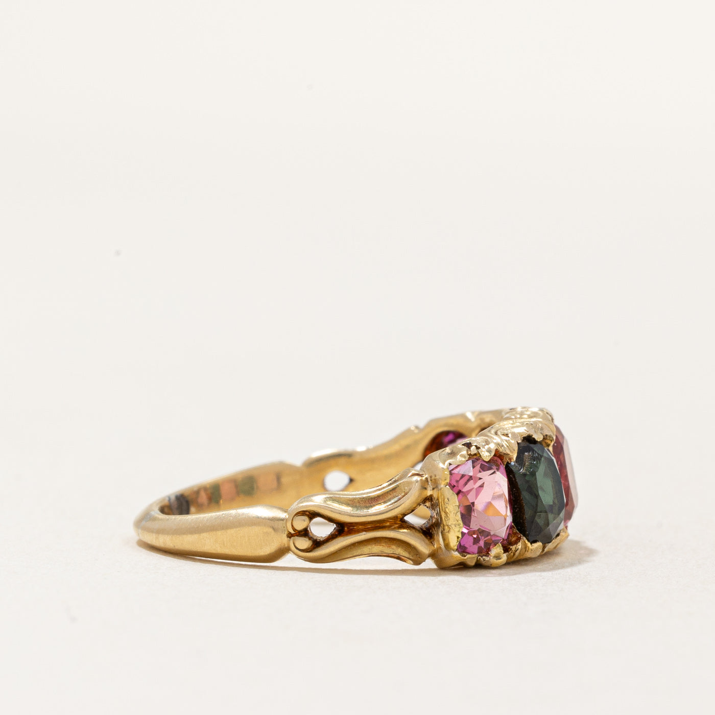 Antique Cushion Cut Tourmaline Ring | 2.15ctw | SZ 7.25 |