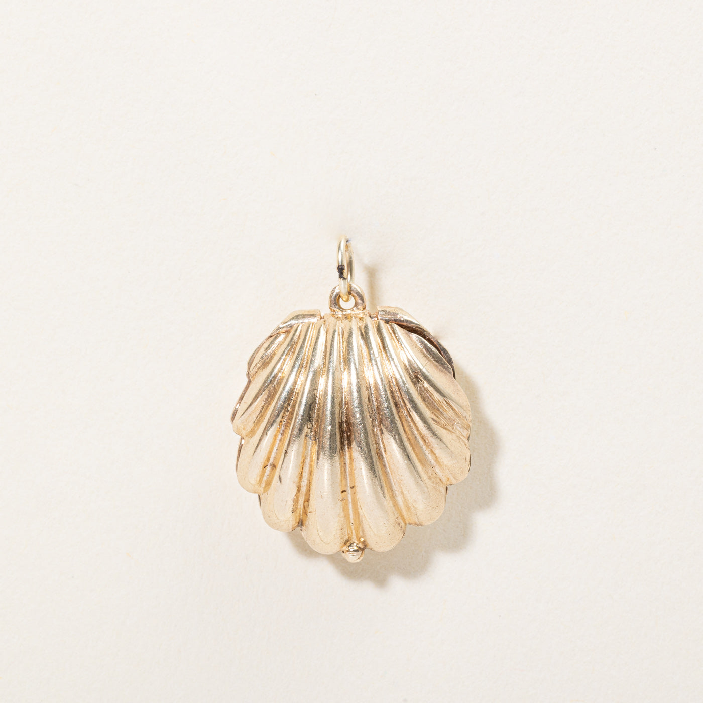 10k Yellow Gold Seashell Locket