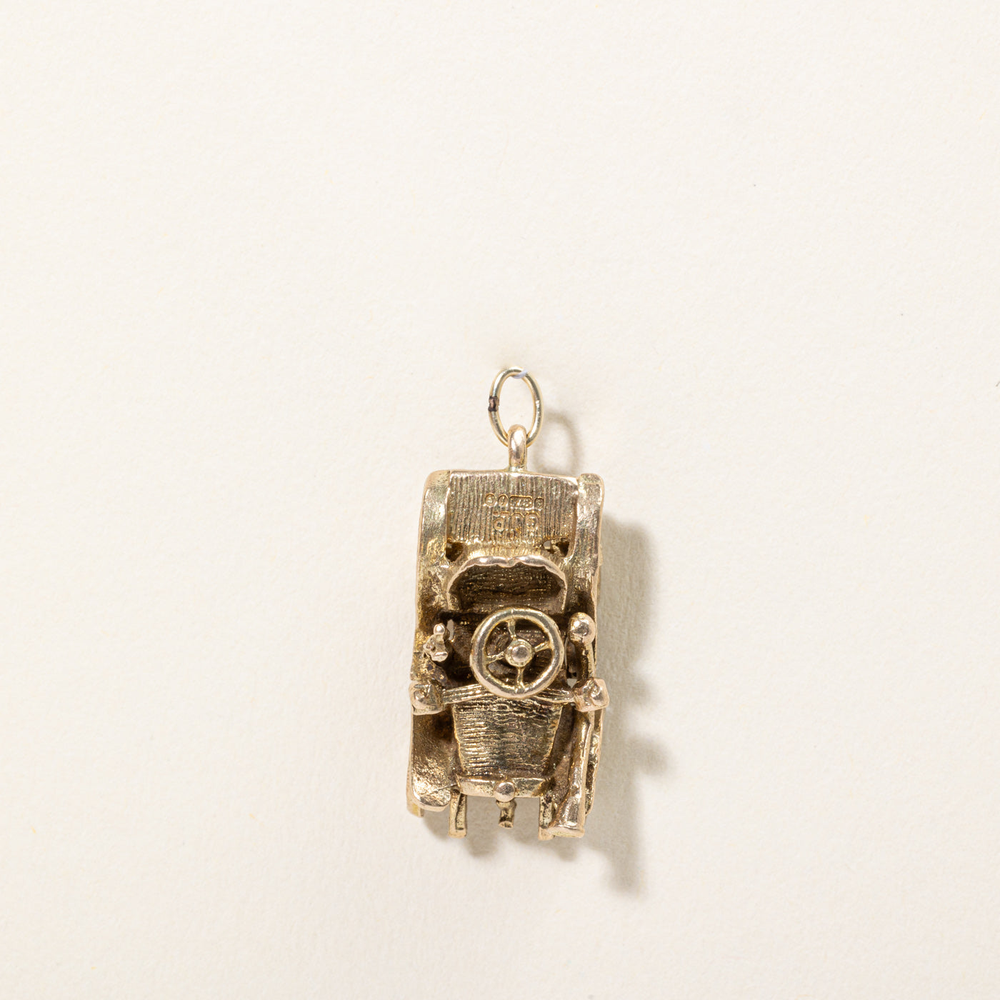 1964 London 9k Yellow Gold Car Charm