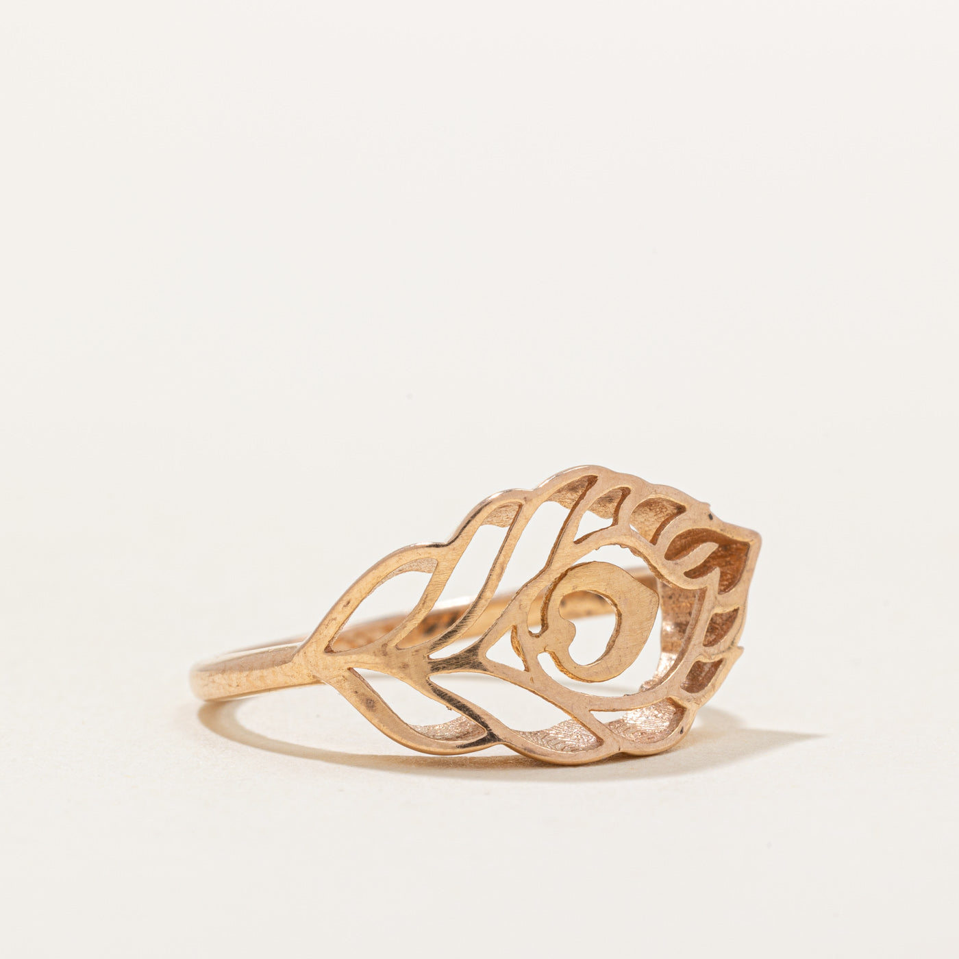 18k Yellow Gold Leaf Ring | SZ 6.5 |