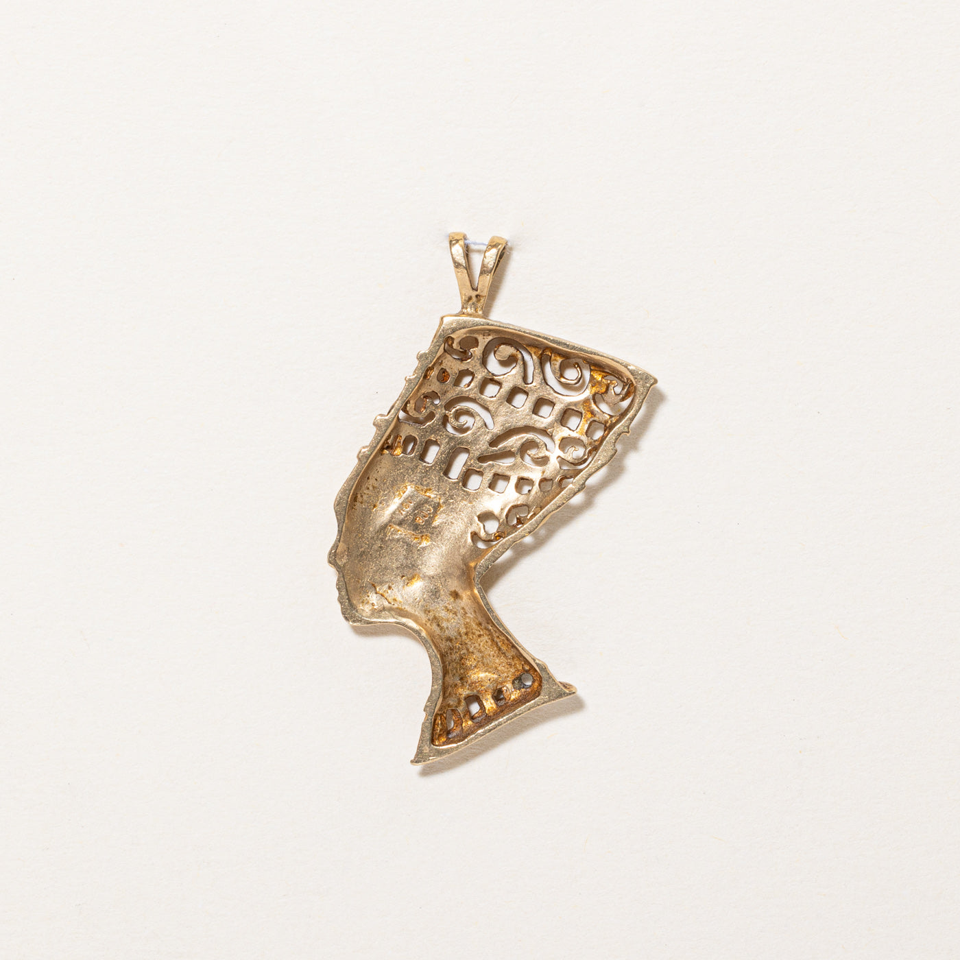 10k Yellow Gold Cleopatra Queen Pendant