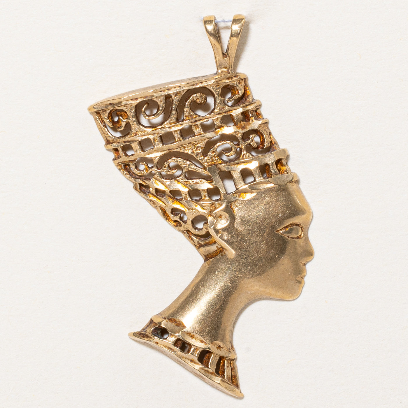 10k Yellow Gold Cleopatra Queen Pendant