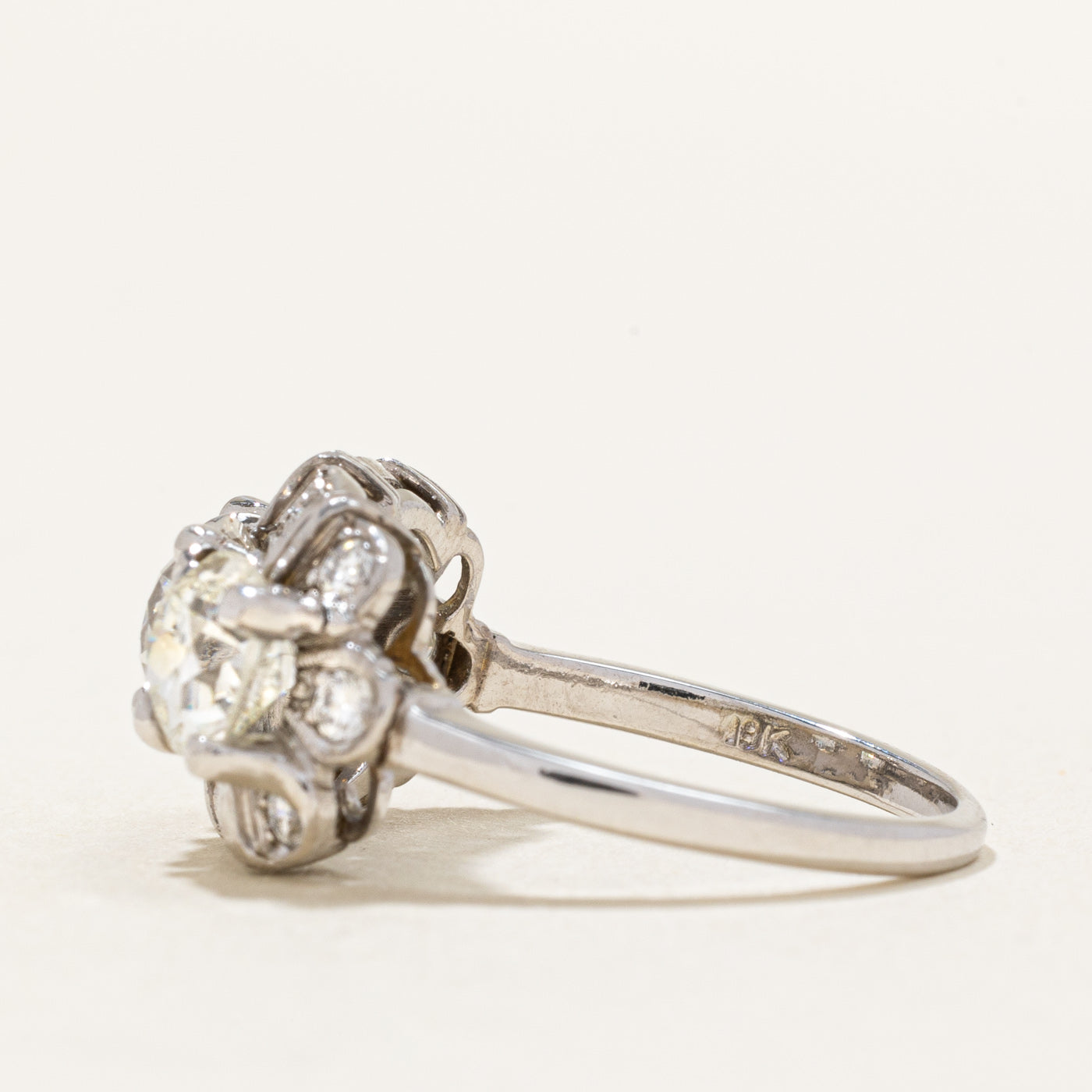 Bague de fiançailles trois diamants anciens européens | 2,95 ct au total | Taille 6,5 | 