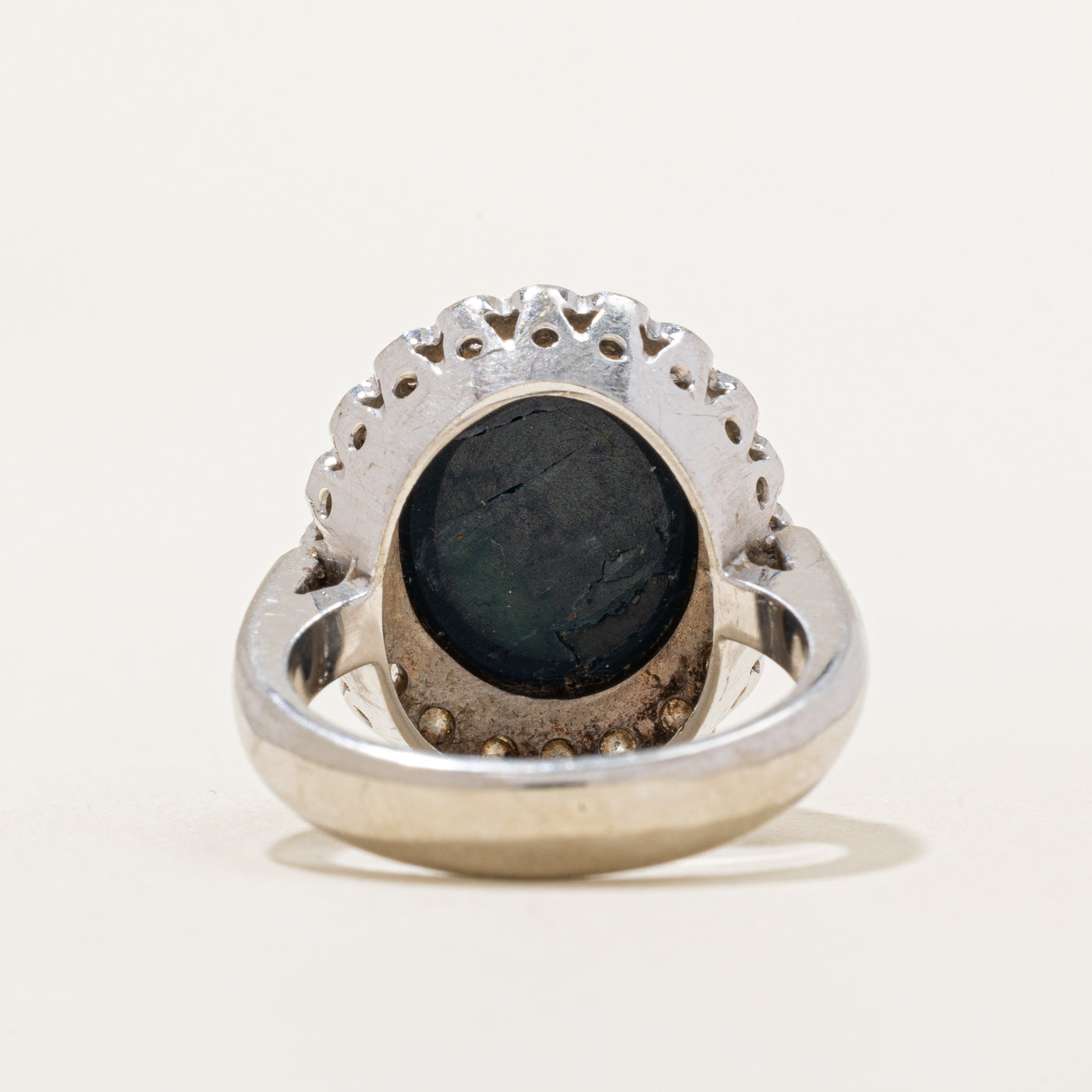 Bague cocktail halo saphir étoilé et diamants | 8,93 ct, 0,60 ct au total | Taille 6,5 | 