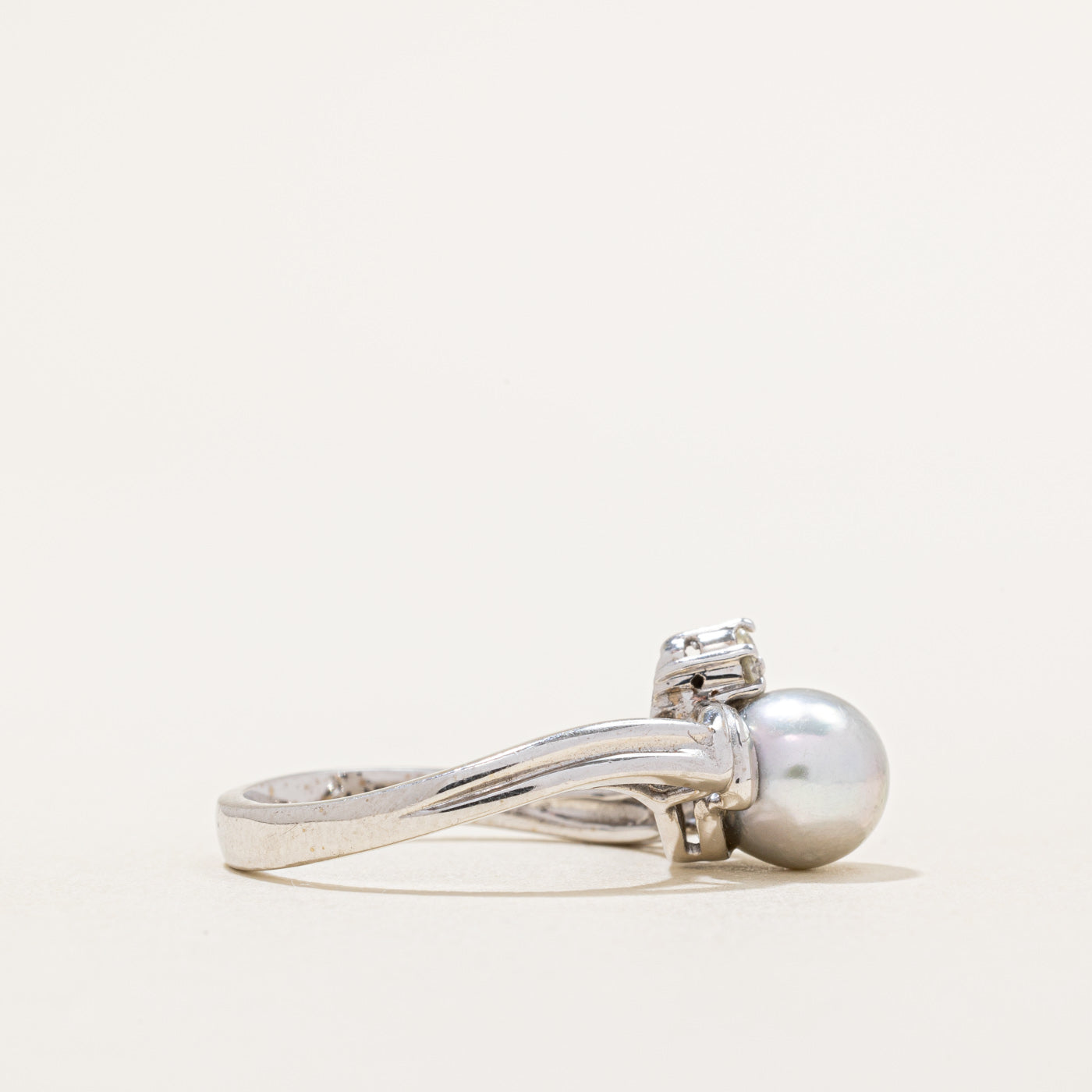 Pearl & Diamond Cocktail Ring | 0.06ctw | SZ 7.25 |