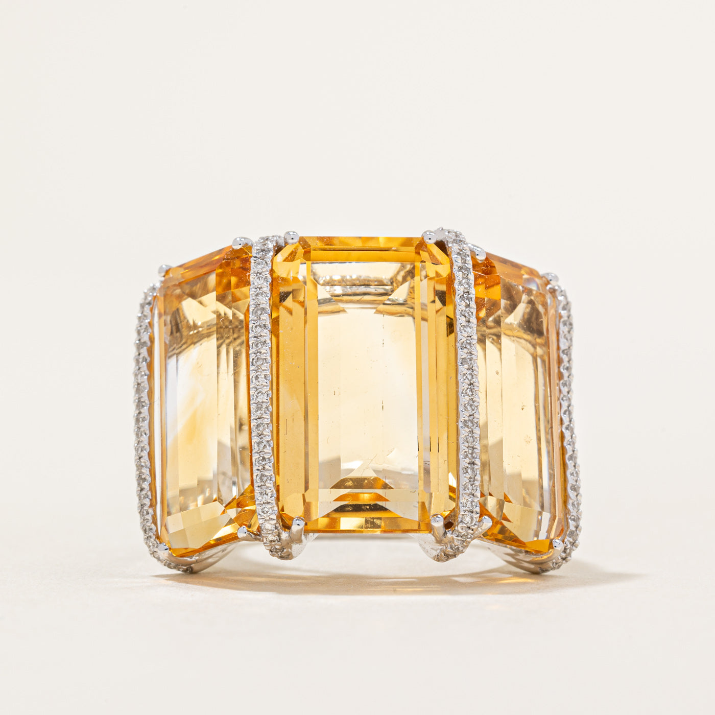 Citrine & Diamond Cocktail Ring | 31.50ctw, 0.19ctw | SZ 7 |