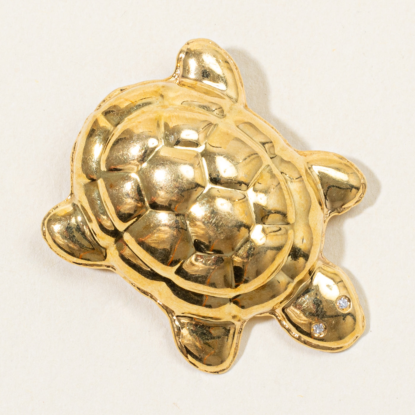 Diamond Turtle Brooch | 0.01ctw |