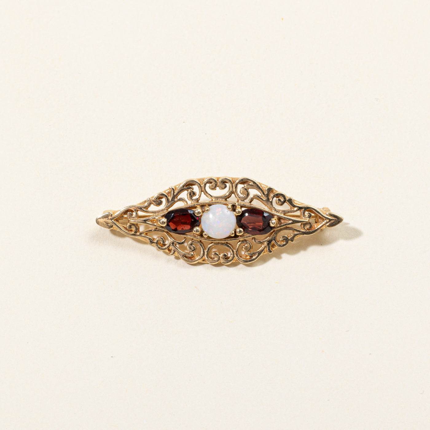 Garnet & Opal Brooch | 0.60ctw, 0.20ct |