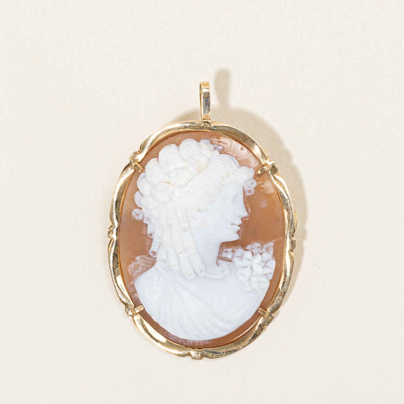 Sea Shell Cameo Modified Brooch & Pendant | 12.00ct |