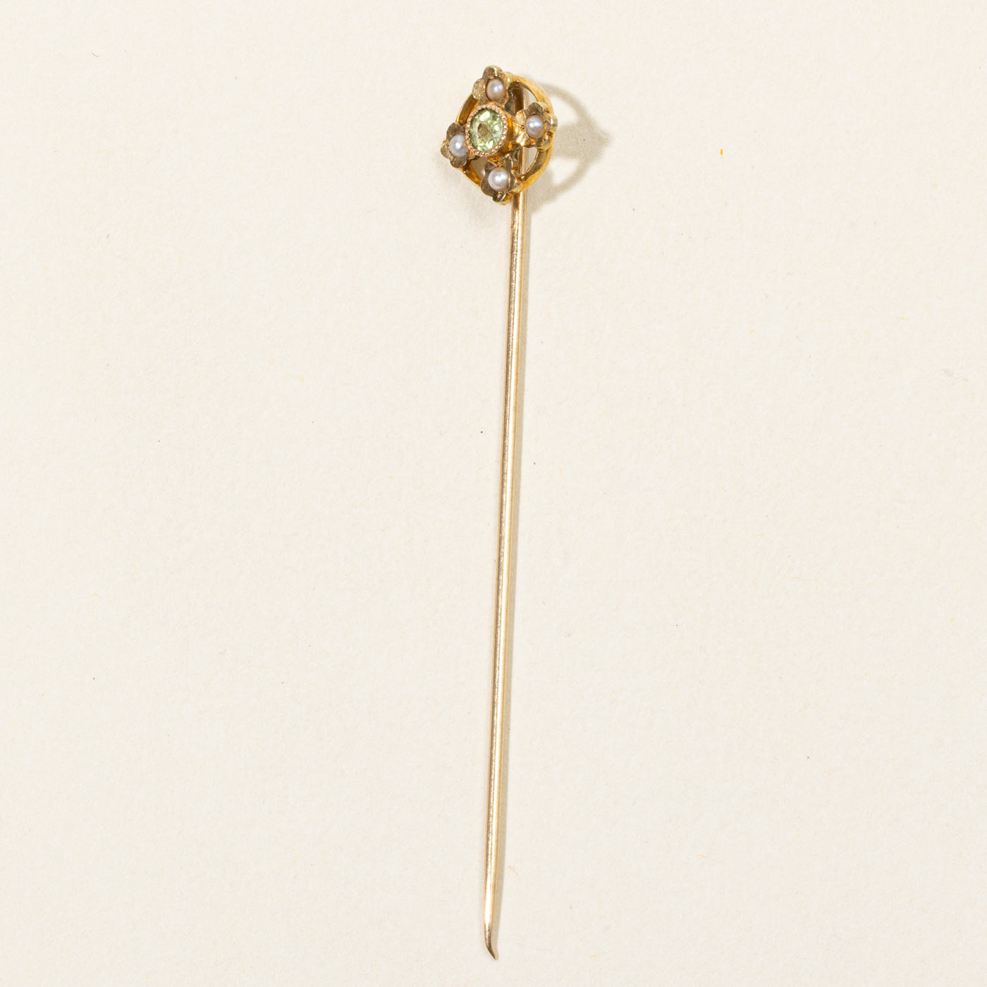 Peridot & Seed Pearl Pin | 0.07ct |