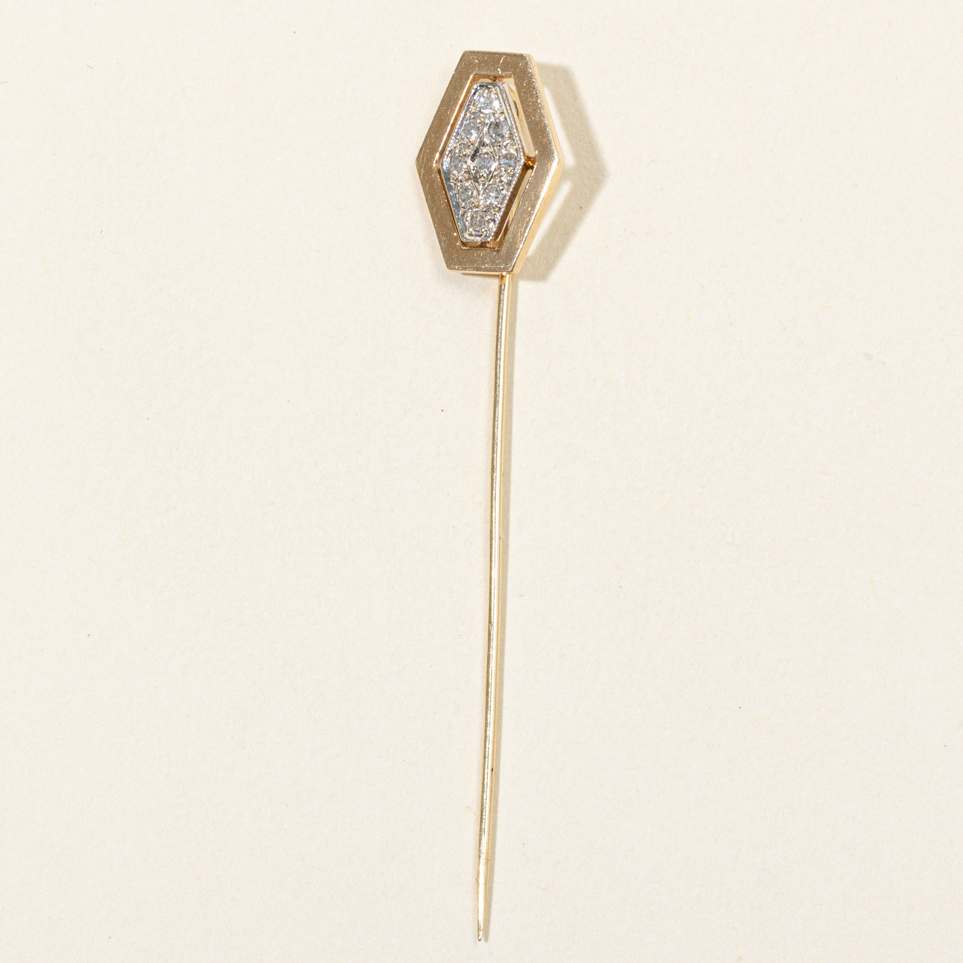 Illusion Set Diamond Pin | 0.09ctw |