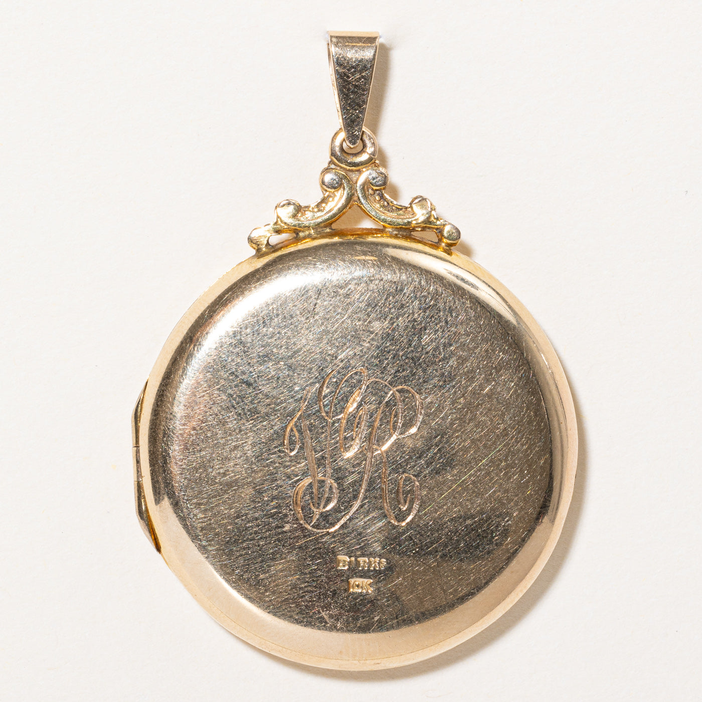 Birks' 10k Yellow Gold 'V.R.' Locket
