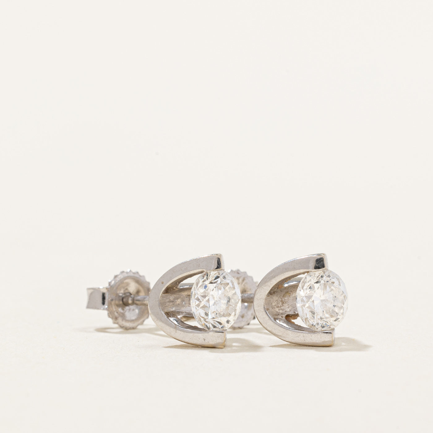 Boucles d'oreilles puces en diamant serties tension | 0,66 ct | 