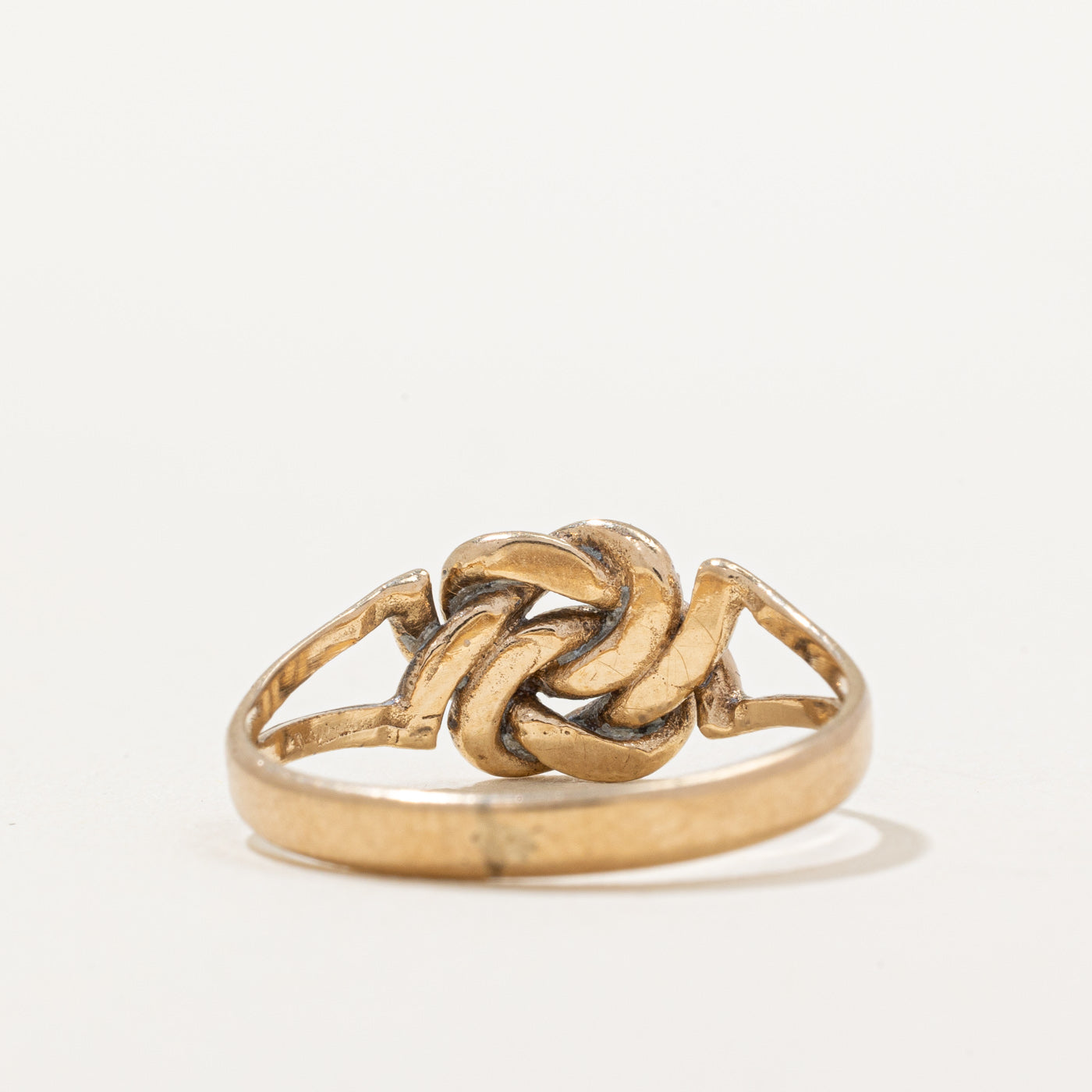 1972 Sheffield 9k Yellow Gold Knot Ring | SZ 6 |