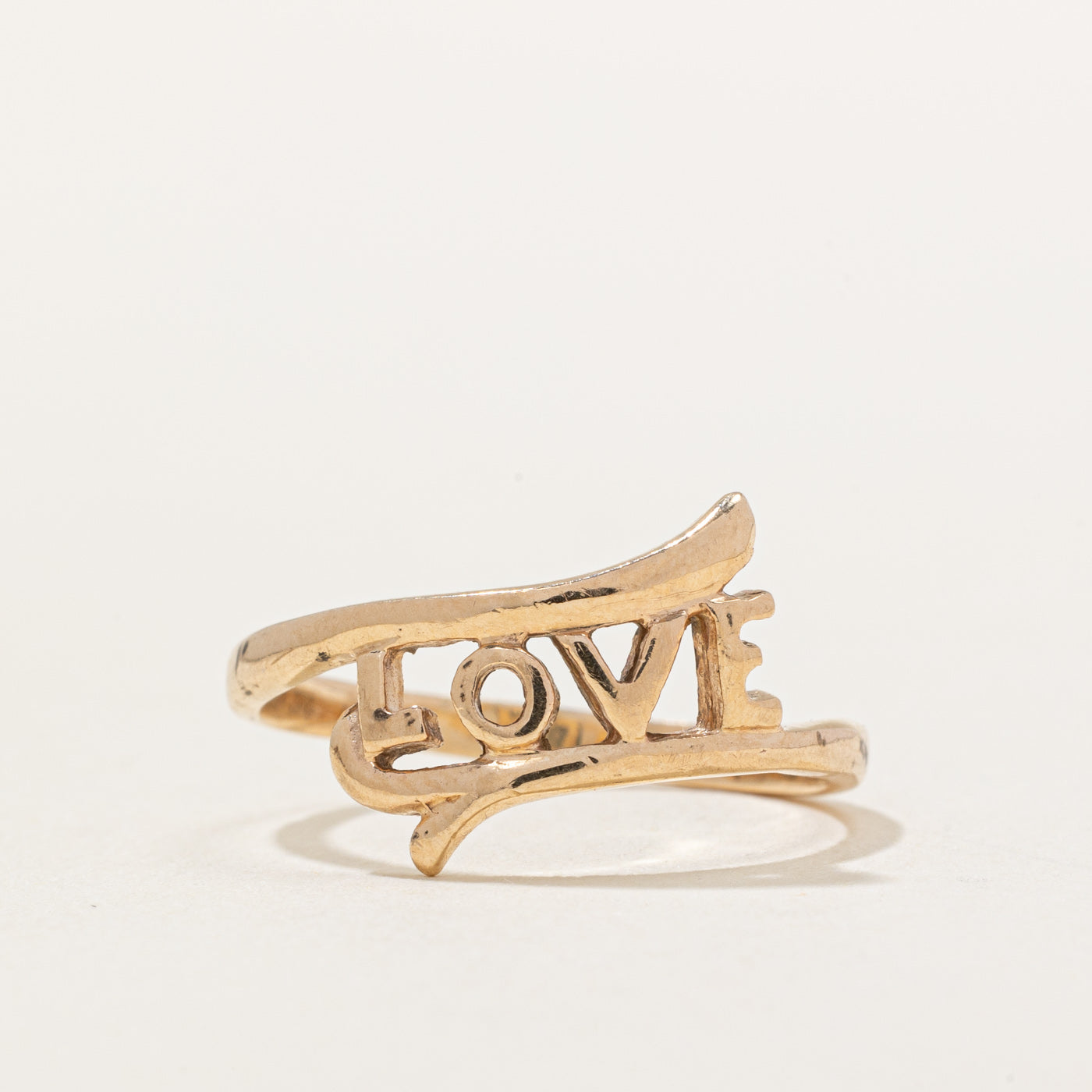 10k Yellow Gold Love Ring | SZ 6 |