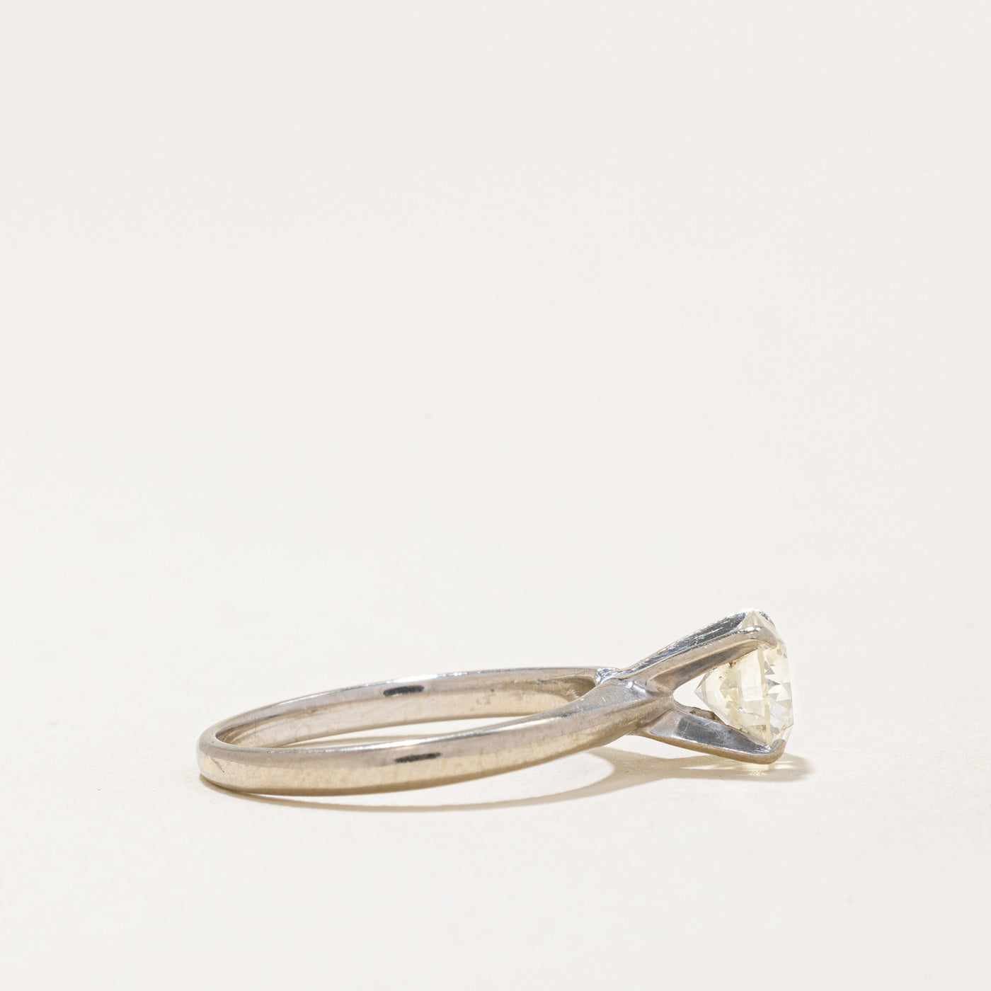 Cathedral Set Diamond Engagement Ring | 0.90ct I1 J | SZ 3.75 |