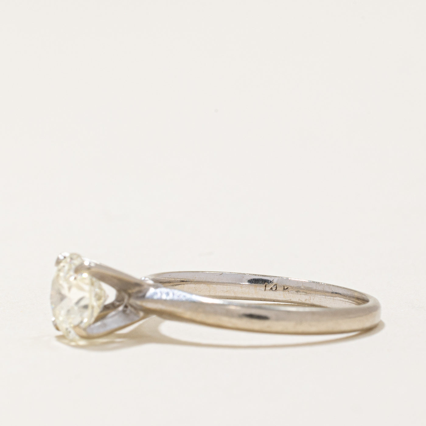Cathedral Set Diamond Engagement Ring | 0.90ct I1 J | SZ 3.75 |