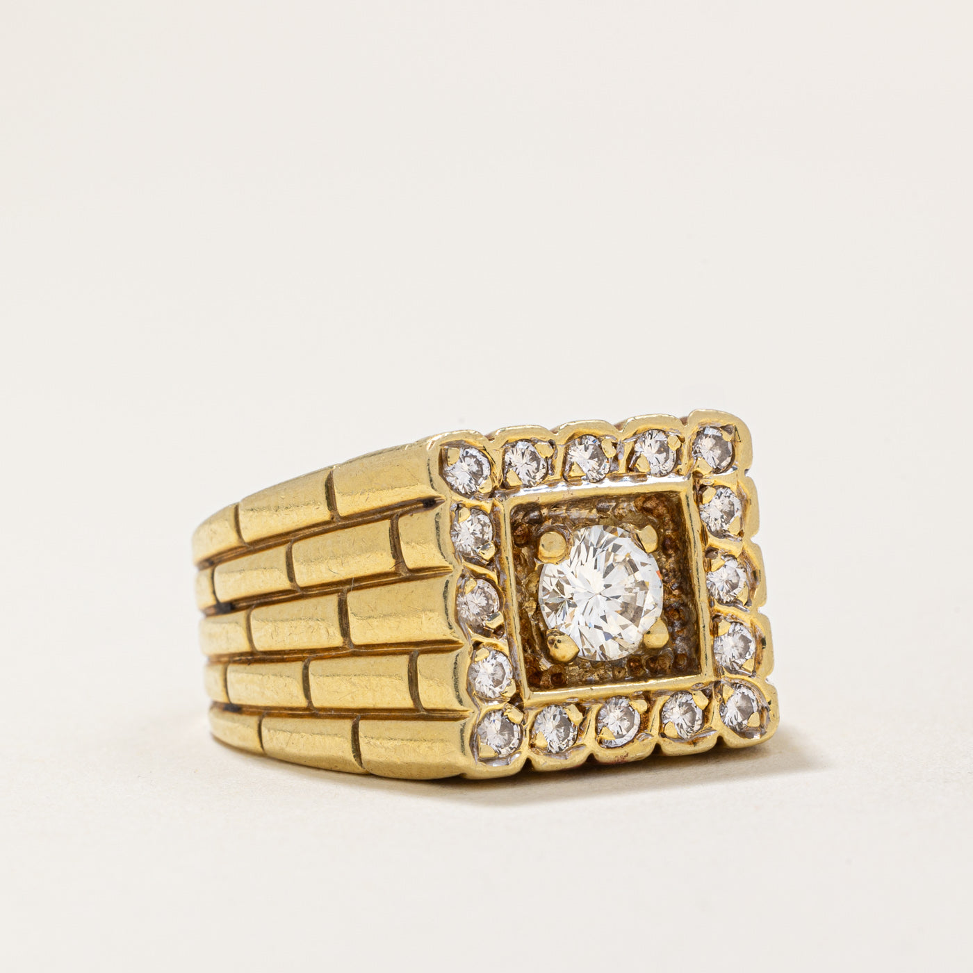 Diamond Cocktail Ring | 0.90ctw | SZ 9 |