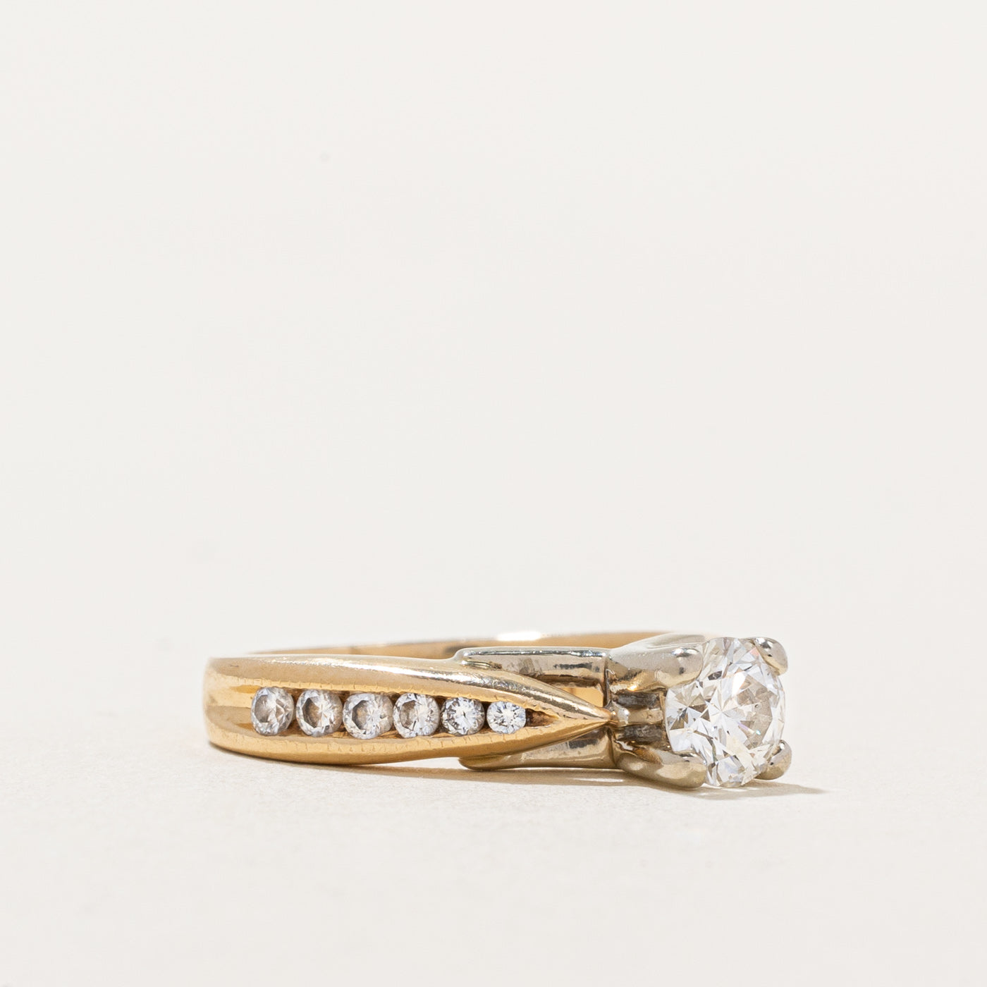 Bague de fiançailles en diamant canadien | 0,57 ct VS2 H | Taille 3 | 