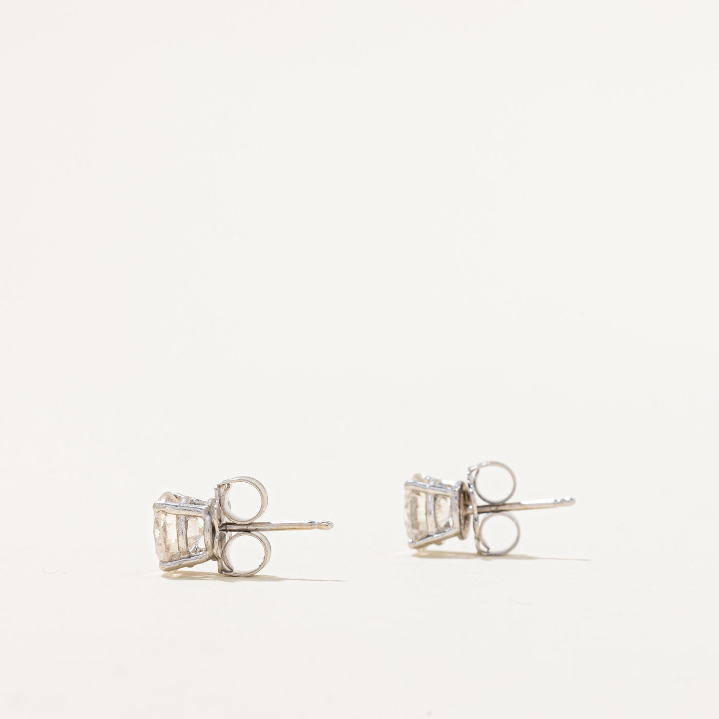 Boucles d'oreilles puces en diamant | 2,06 ct I1 I/J | 