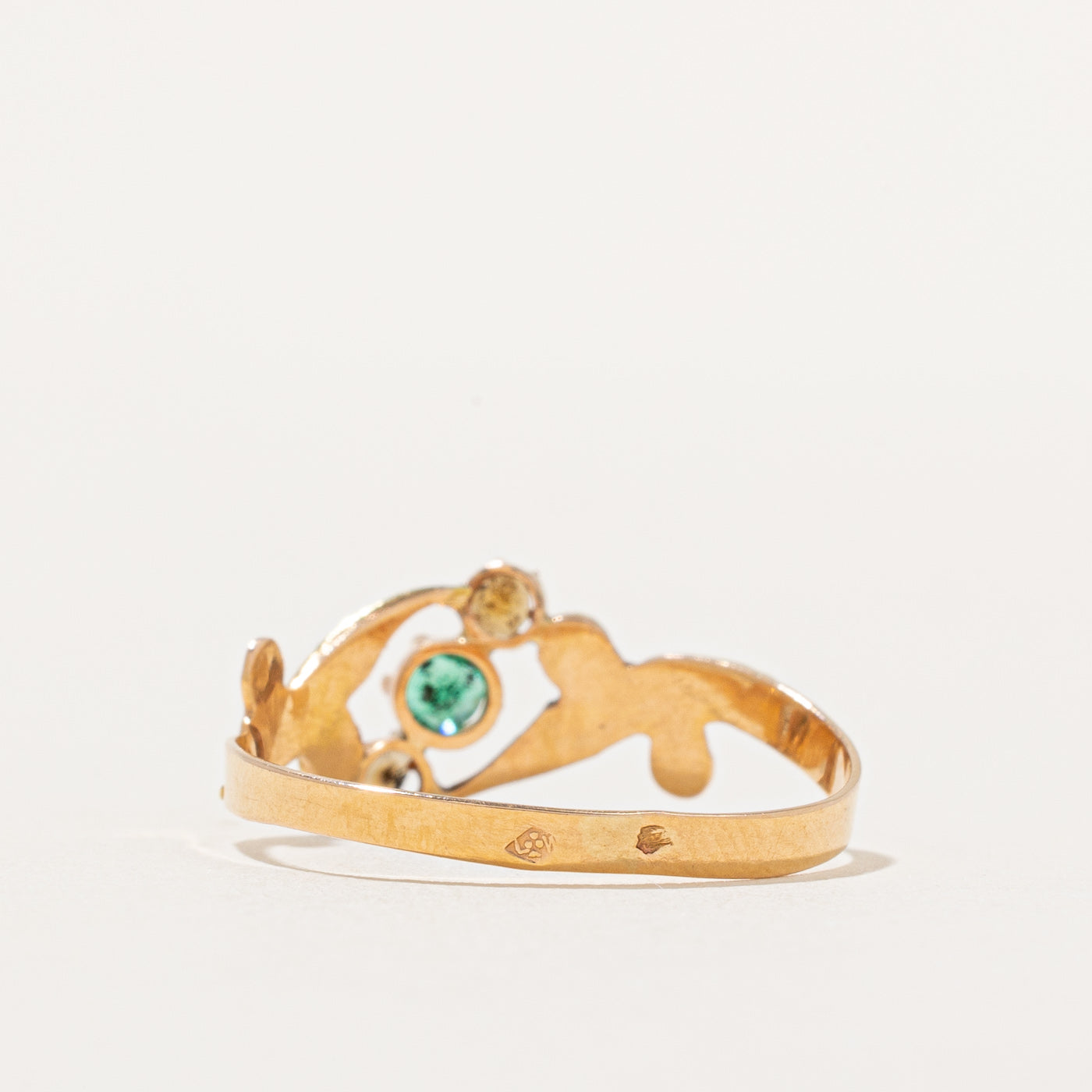 French Hallmarked Emerald & Pearl Ring | 0.12ct 2.00mm | SZ 7.75 |
