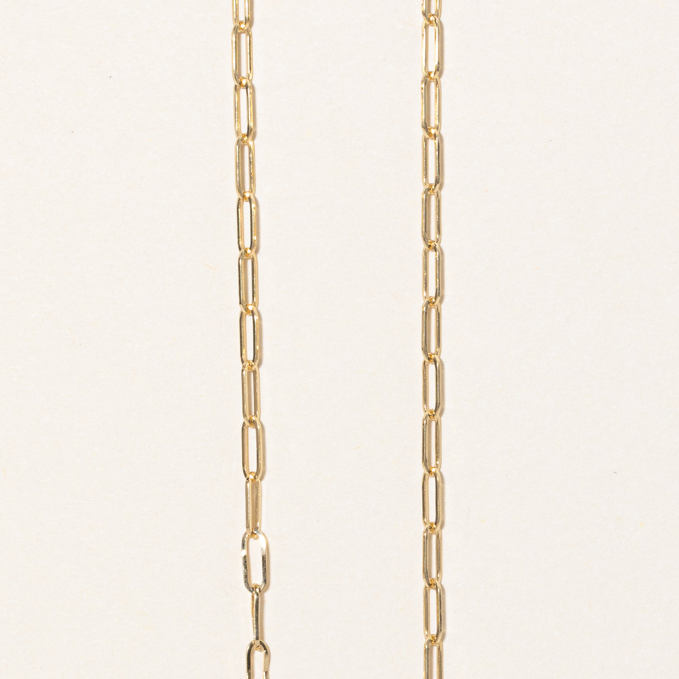Collier pendentif ovale en diamant | 0,10 ct | 61 cm | 