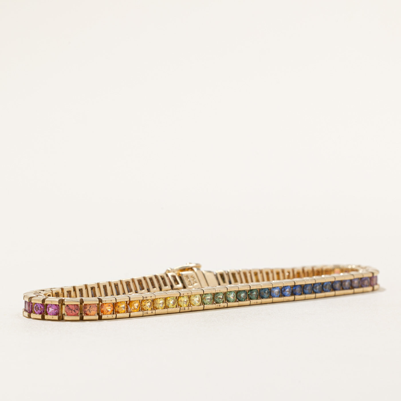 Bracelet de tennis en saphir arc-en-ciel | 5,00 ct | 17,8 cm | 