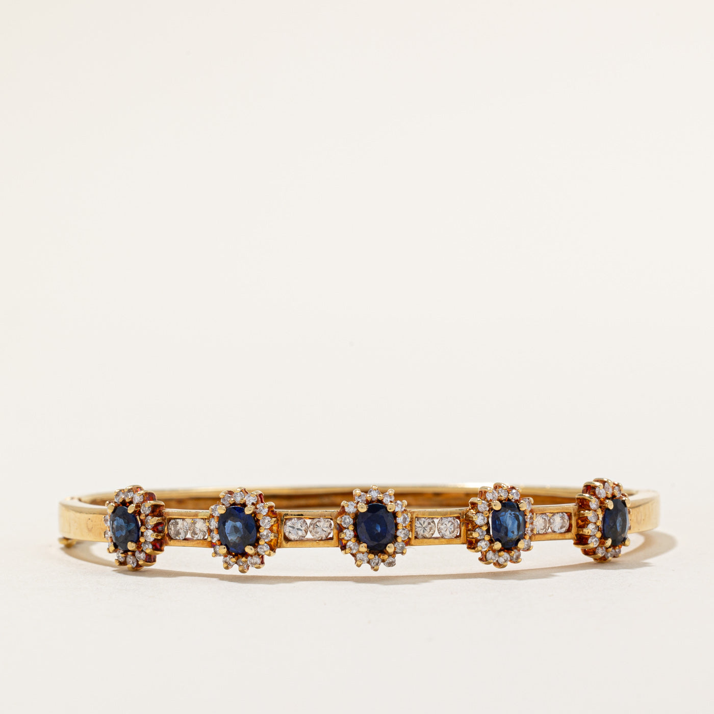 Bracelet saphir et diamants | 1,75 ct, 0,56 ct | 15 cm | 