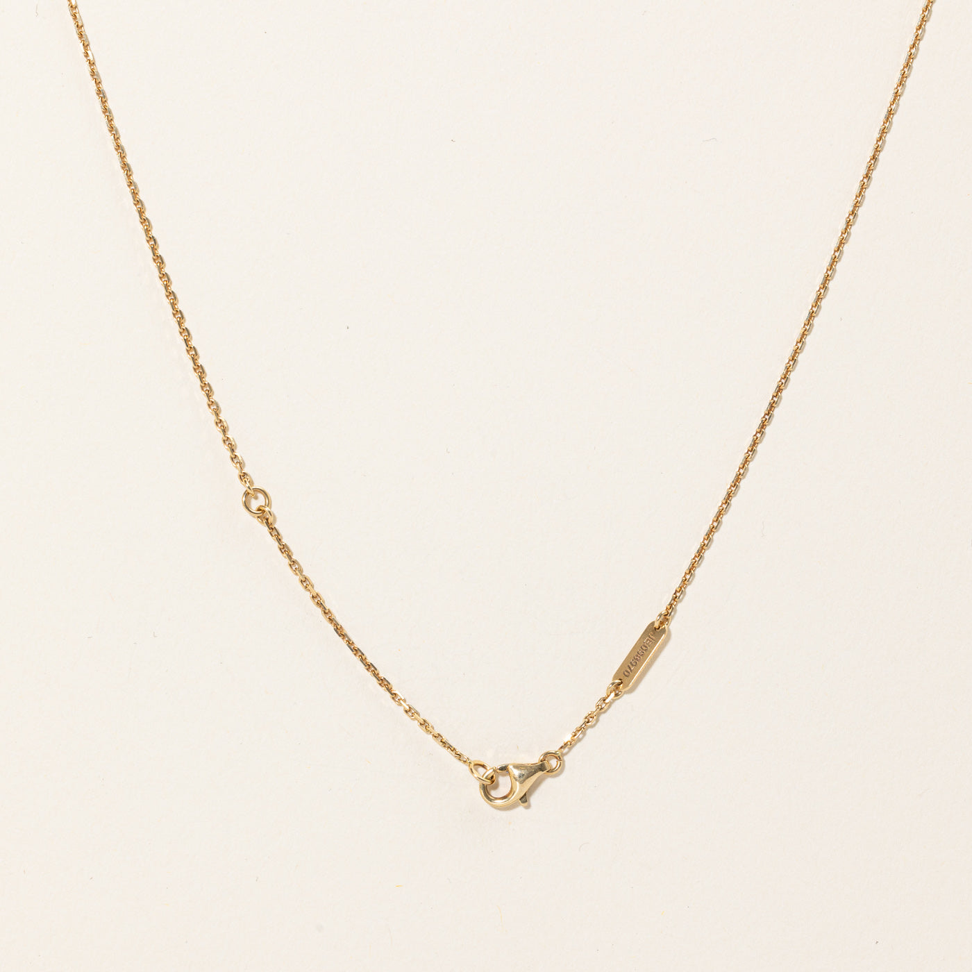 'Van Cleef & Arpels' Vintage Alhambra Pendant | 1.50ct | 16" |